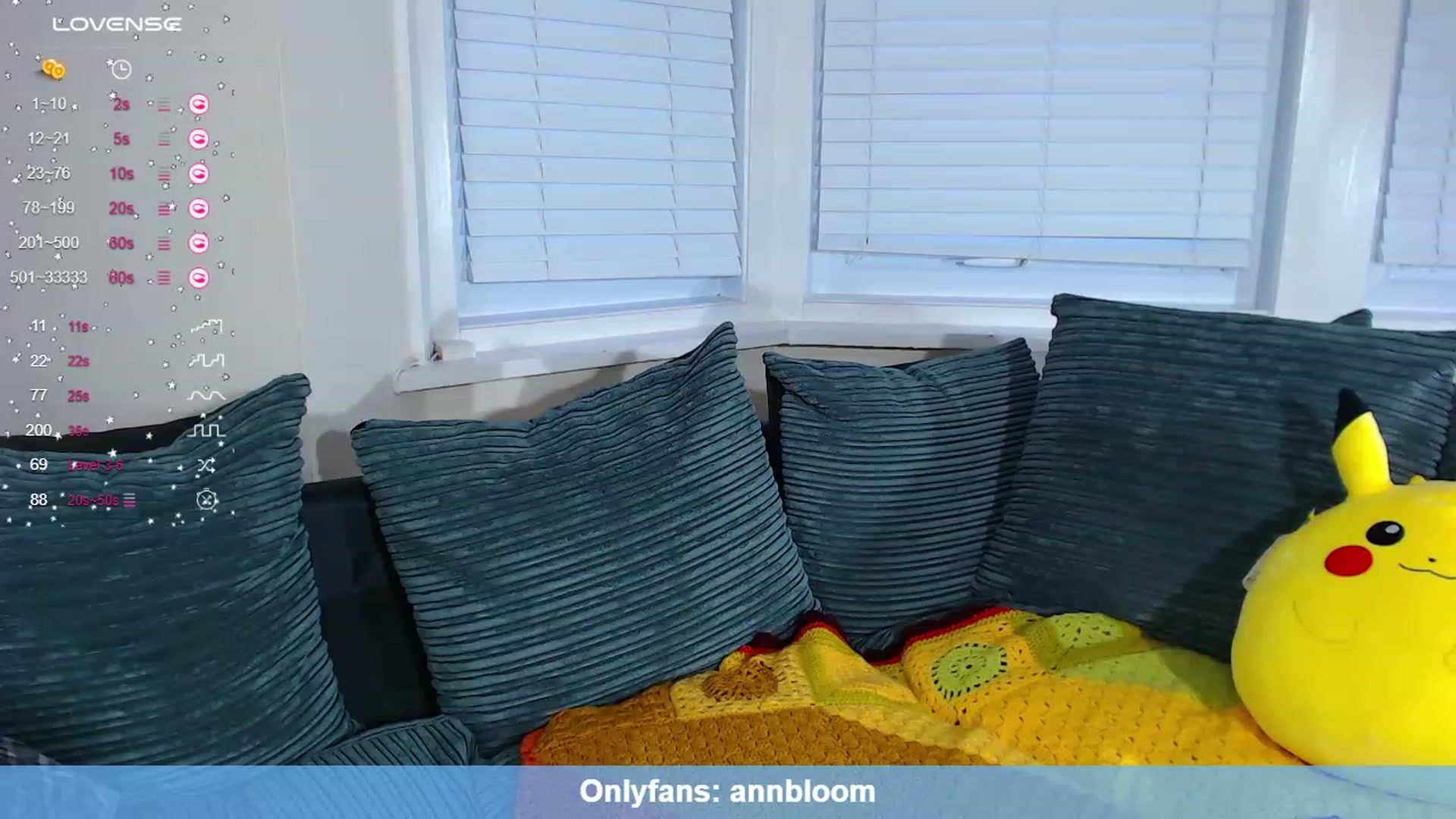 Gallery image thumbnail from AnnAngelx's myfreecams stream on, 11/06/2023, 16:45 image 16 of 20