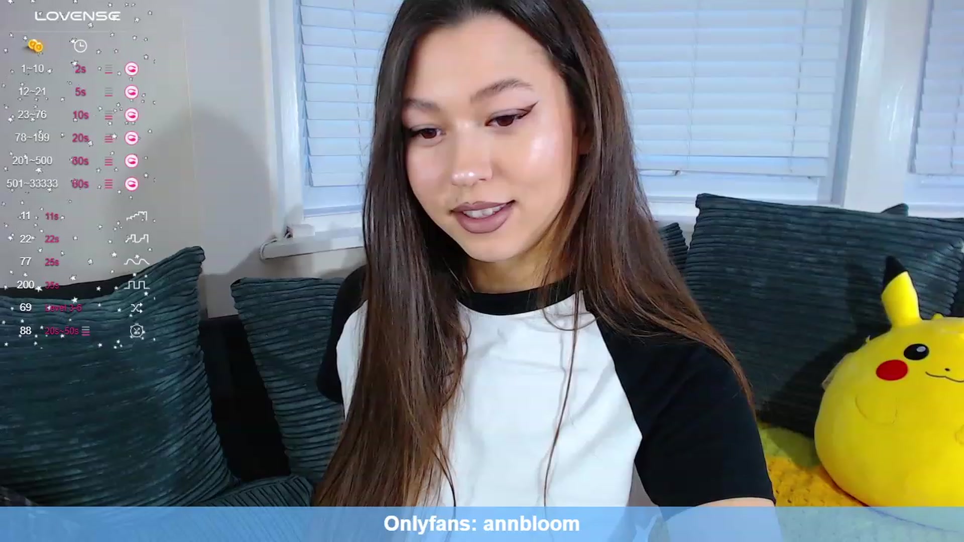 Gallery image thumbnail from AnnAngelx's myfreecams stream on, 11/06/2023, 16:45 image 12 of 20