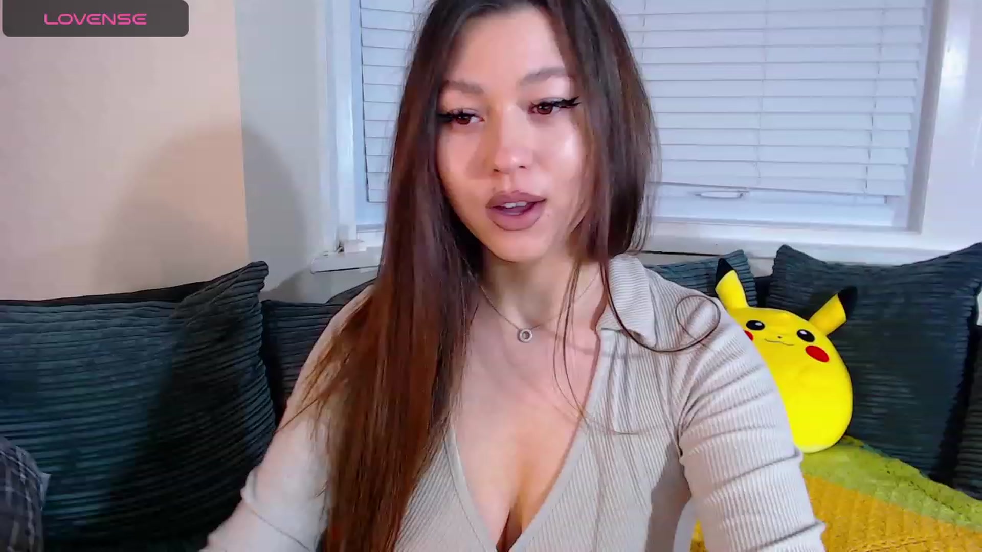 Gallery image thumbnail from AnnAngelx's myfreecams stream on, 11/21/2023, 20:18 image 6 of 20