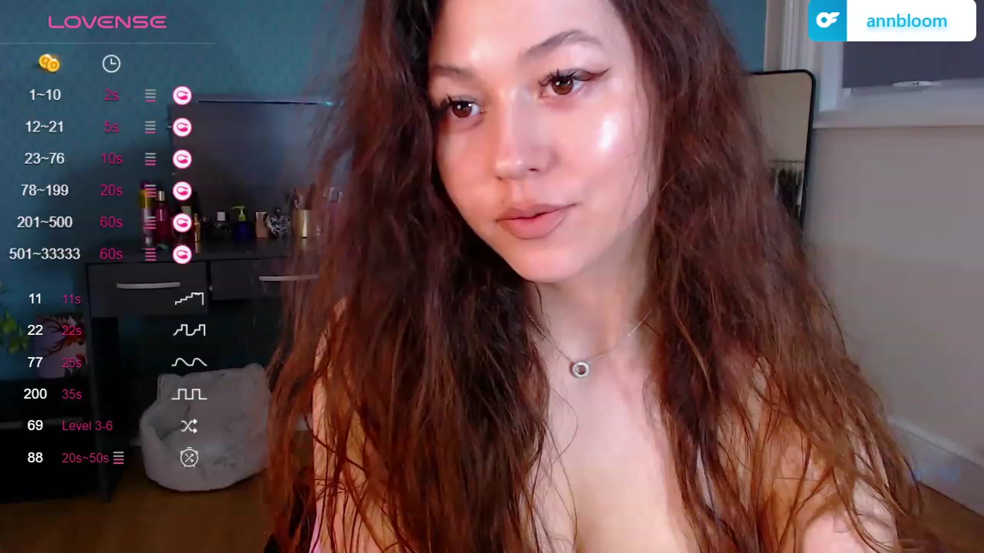 Gallery image thumbnail from AnnAngelx's myfreecams stream on, 11/23/2023, 20:59 image 12 of 20