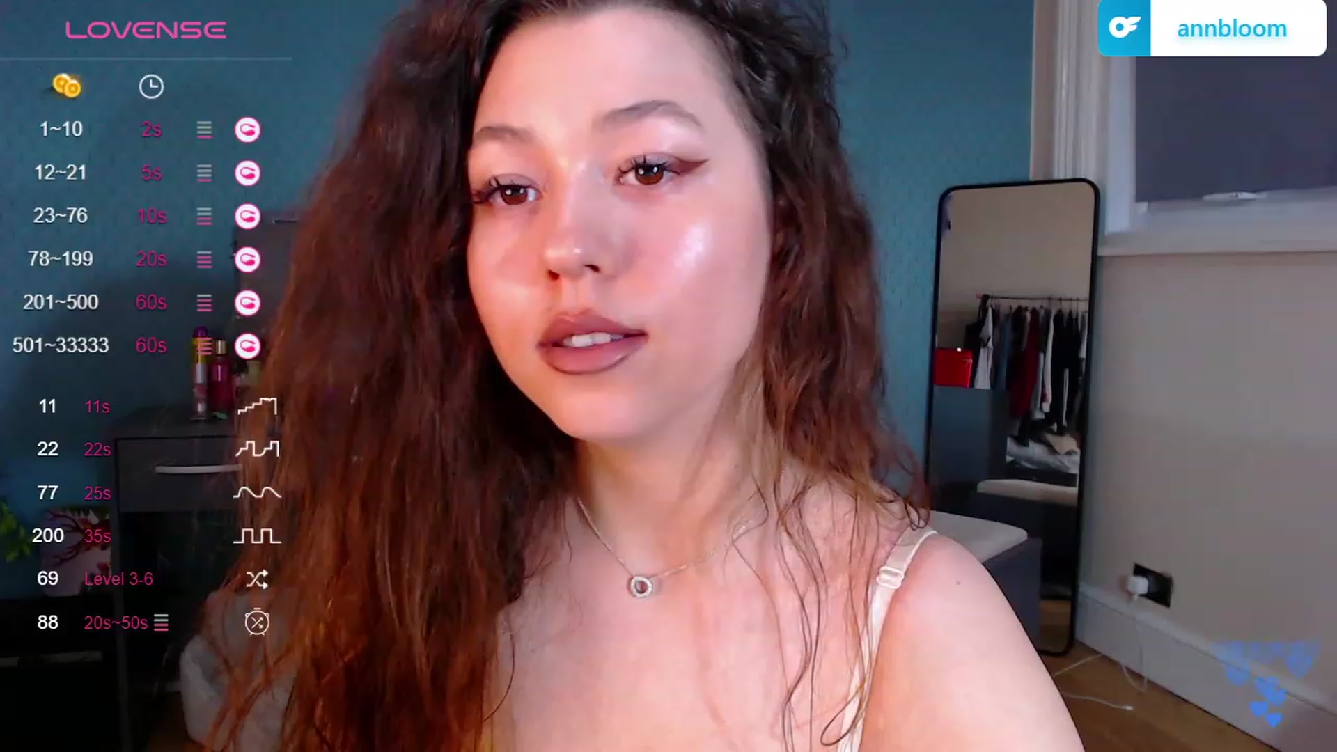 Gallery image thumbnail from AnnAngelx's myfreecams stream on, 11/23/2023, 22:00 image 7 of 20
