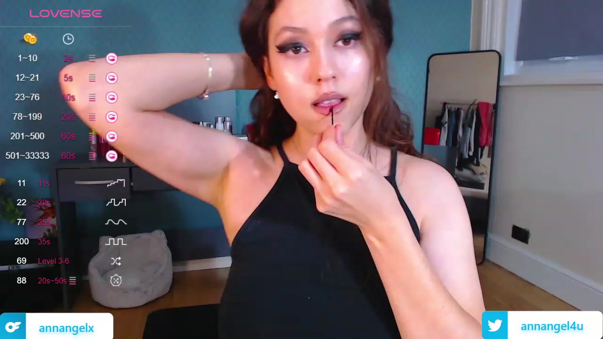 Gallery image thumbnail from AnnAngelx's myfreecams stream on, 11/24/2023, 16:35 image 18 of 20