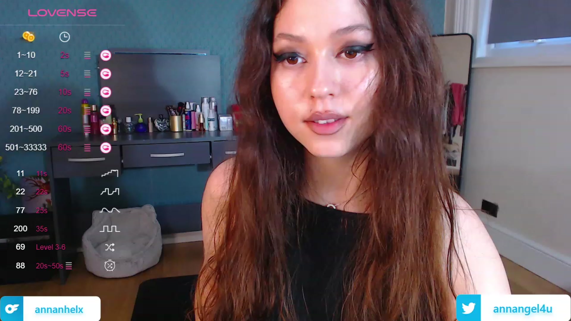 Gallery image thumbnail from AnnAngelx's myfreecams stream on, 11/24/2023, 16:35 image 5 of 20