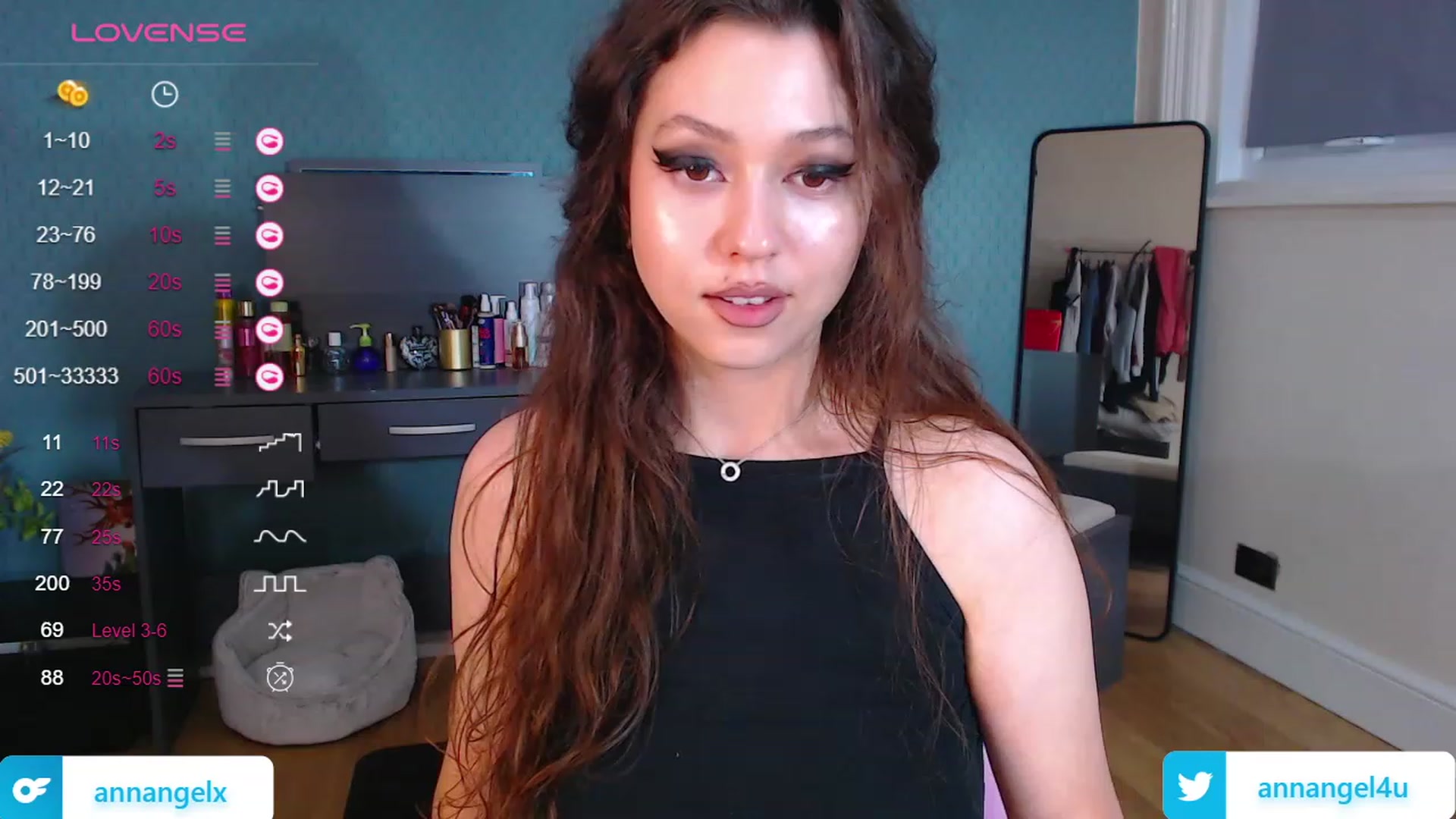 Gallery image thumbnail from AnnAngelx's myfreecams stream on, 11/24/2023, 16:35 image 20 of 20