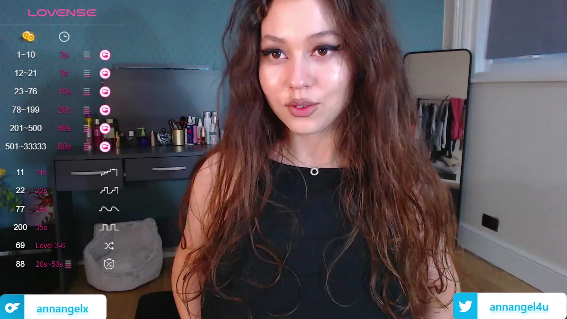 Gallery image thumbnail from AnnAngelx's myfreecams stream on, 11/24/2023, 16:35 image 13 of 20