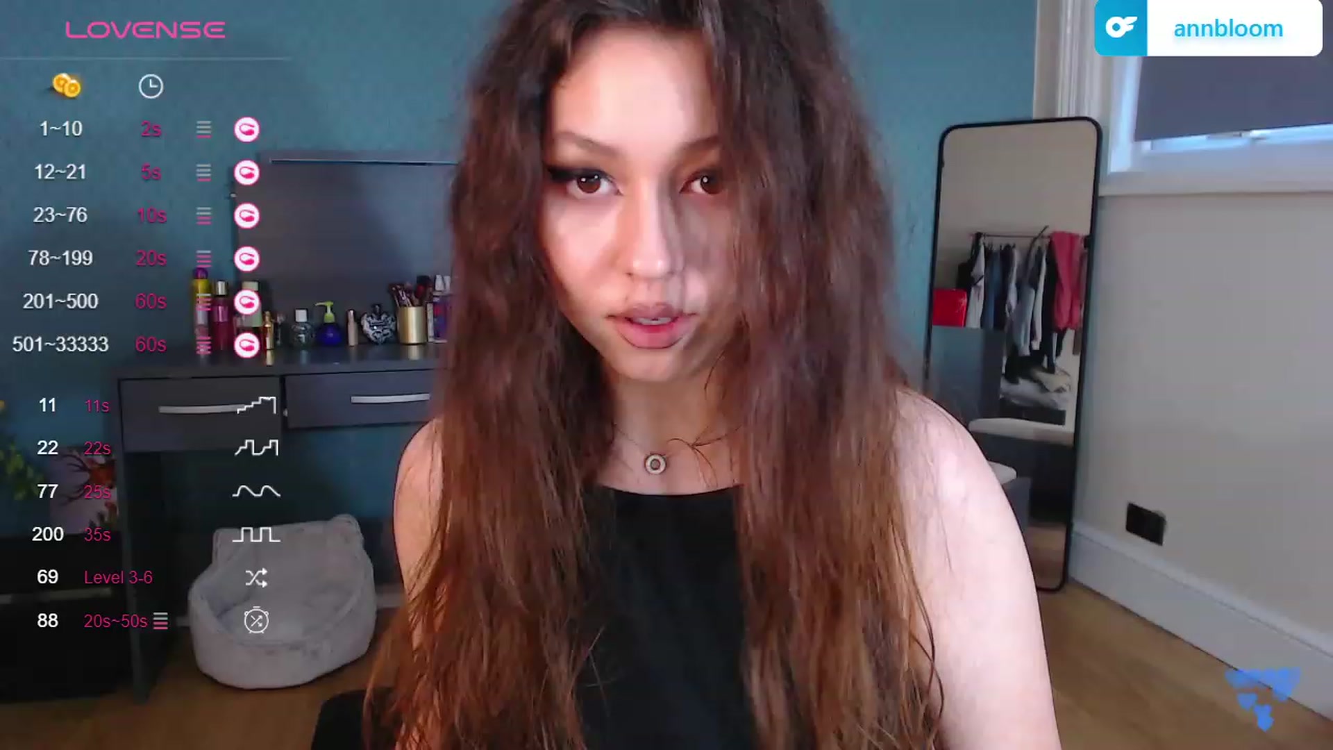 Gallery image thumbnail from AnnAngelx's myfreecams stream on, 11/24/2023, 16:35 image 1 of 20