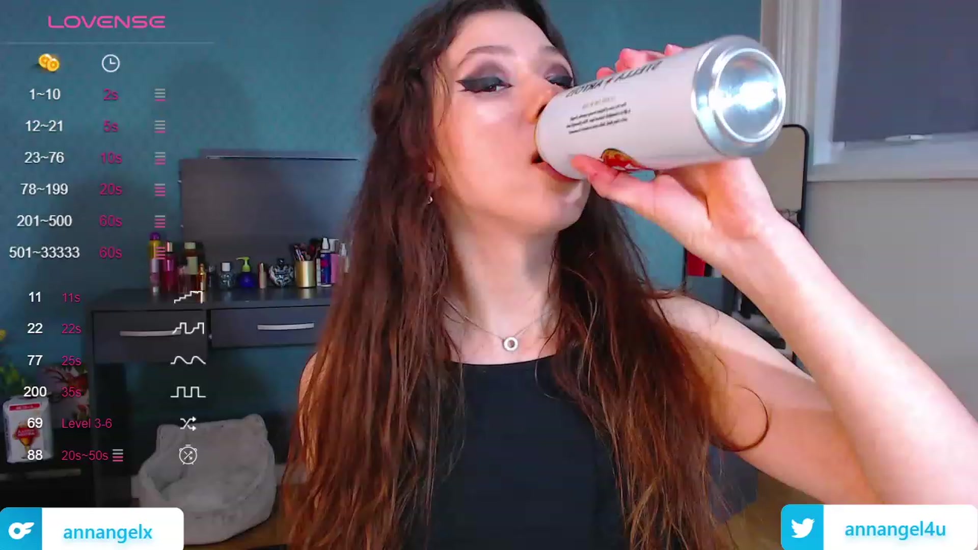 Gallery image thumbnail from AnnAngelx's myfreecams stream on, 11/24/2023, 20:04 image 2 of 20