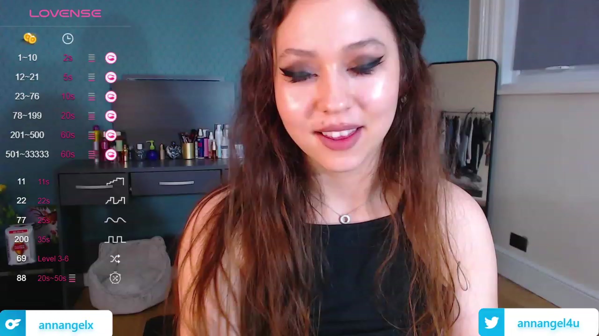 Gallery image thumbnail from AnnAngelx's myfreecams stream on, 11/24/2023, 20:04 image 7 of 20