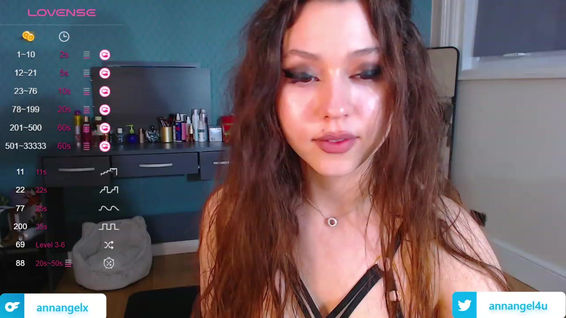 Gallery image thumbnail from AnnAngelx's myfreecams stream on, 11/24/2023, 21:06 image 2 of 20