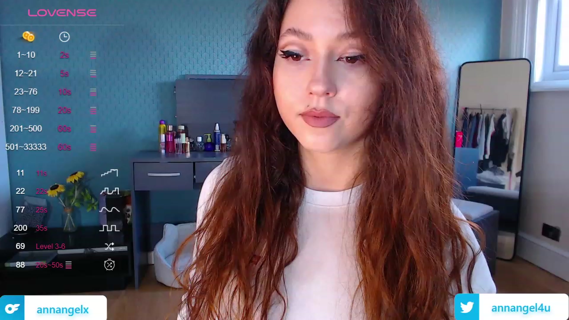 Gallery image thumbnail from AnnAngelx's myfreecams stream on, 11/27/2023, 13:23 image 10 of 20