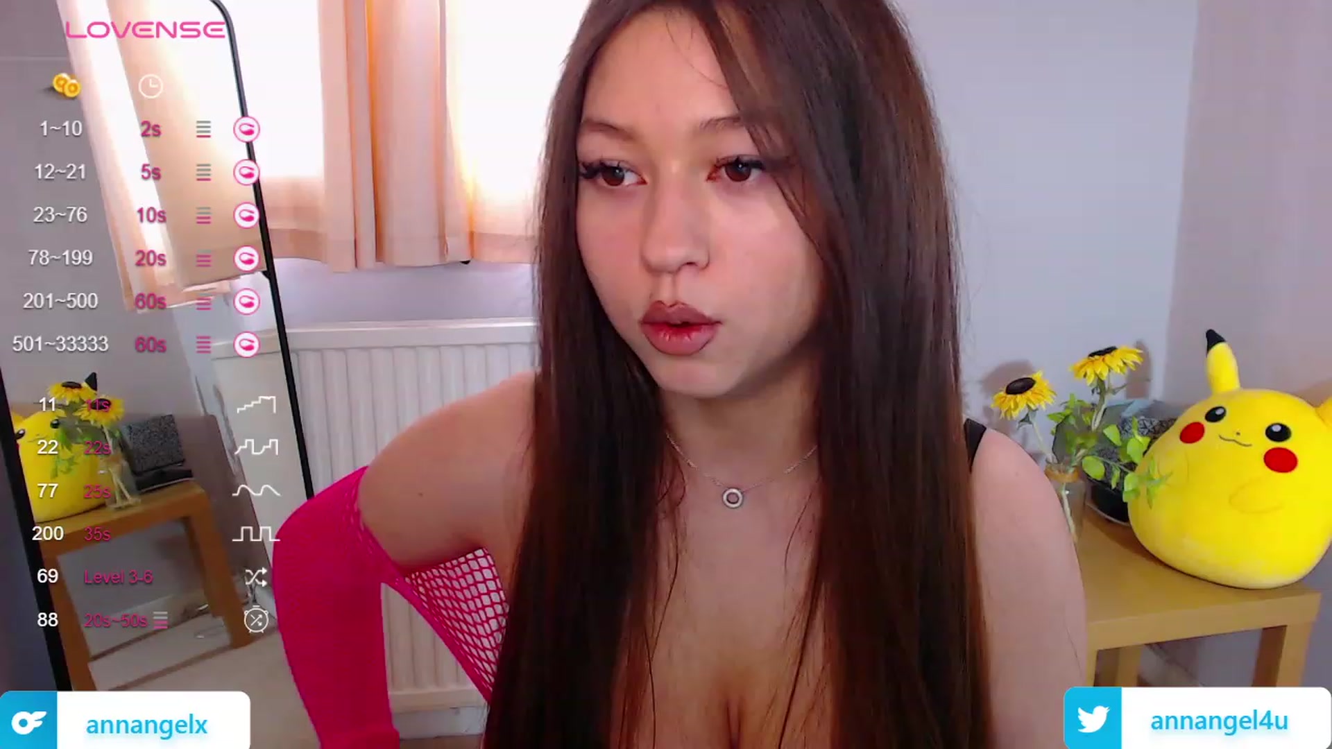 Gallery image thumbnail from AnnAngelx's myfreecams stream on, 12/02/2023, 11:47 image 15 of 20