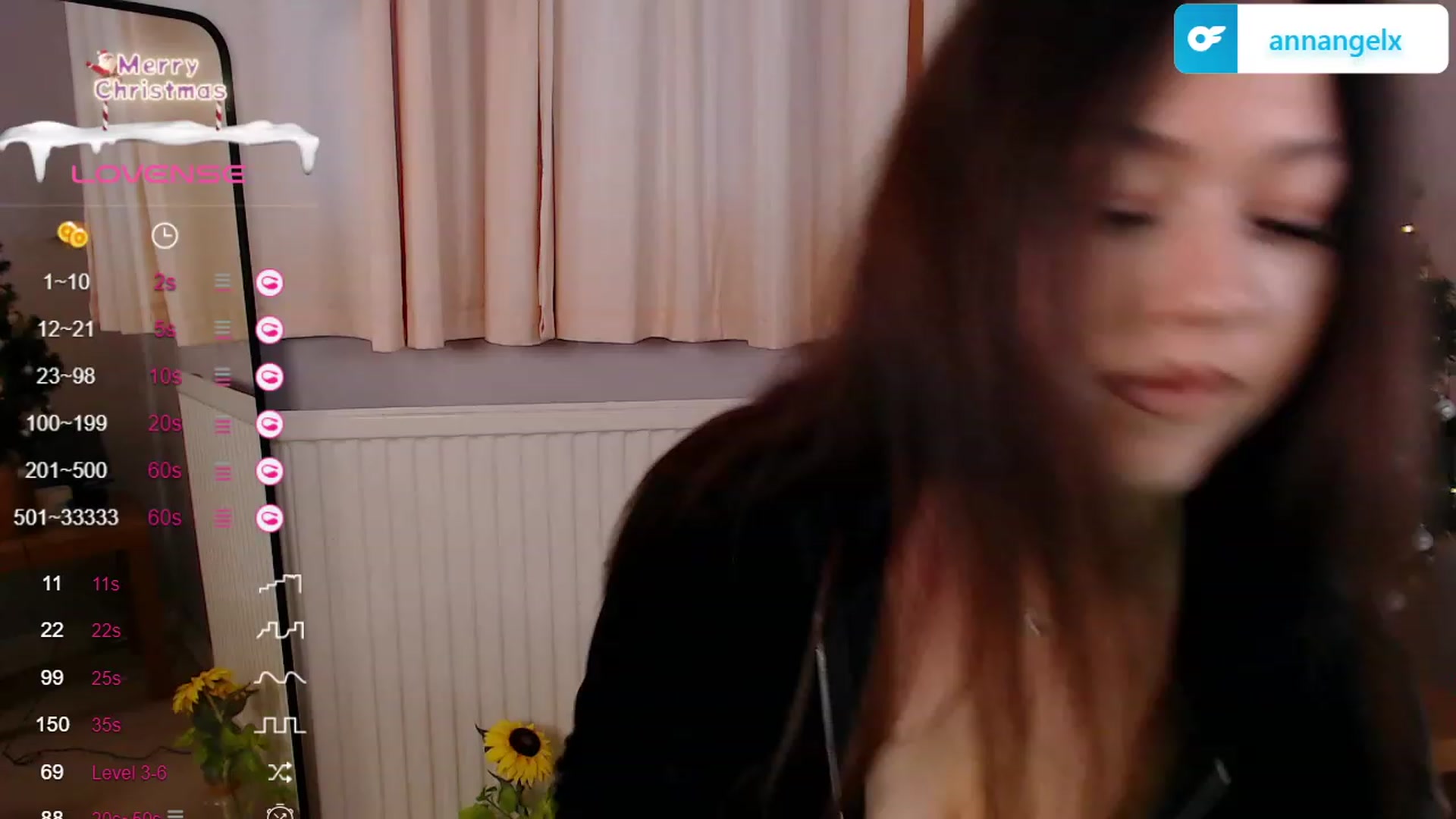 Gallery image thumbnail from AnnAngelx's myfreecams stream on, 12/12/2023, 16:17 image 18 of 20