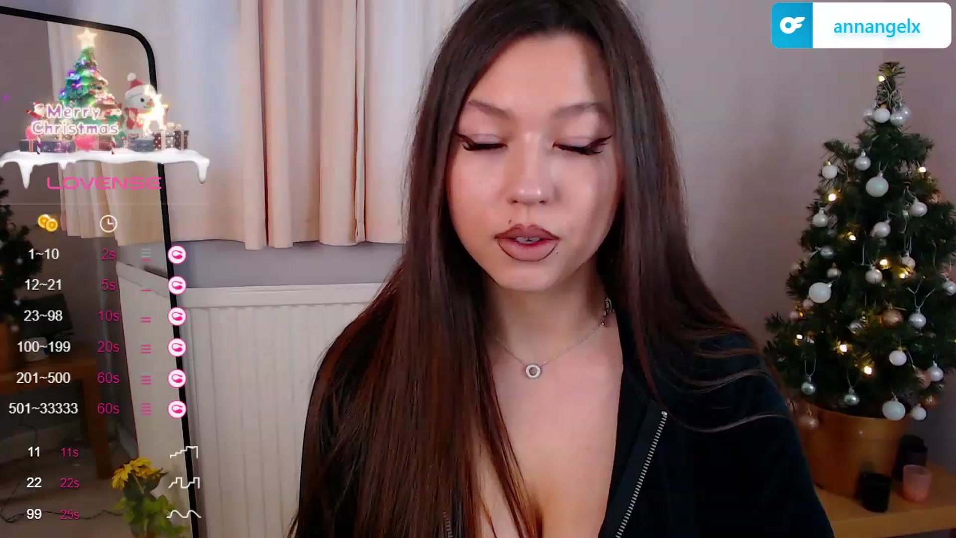 Gallery image thumbnail from AnnAngelx's myfreecams stream on, 12/12/2023, 16:17 image 4 of 20