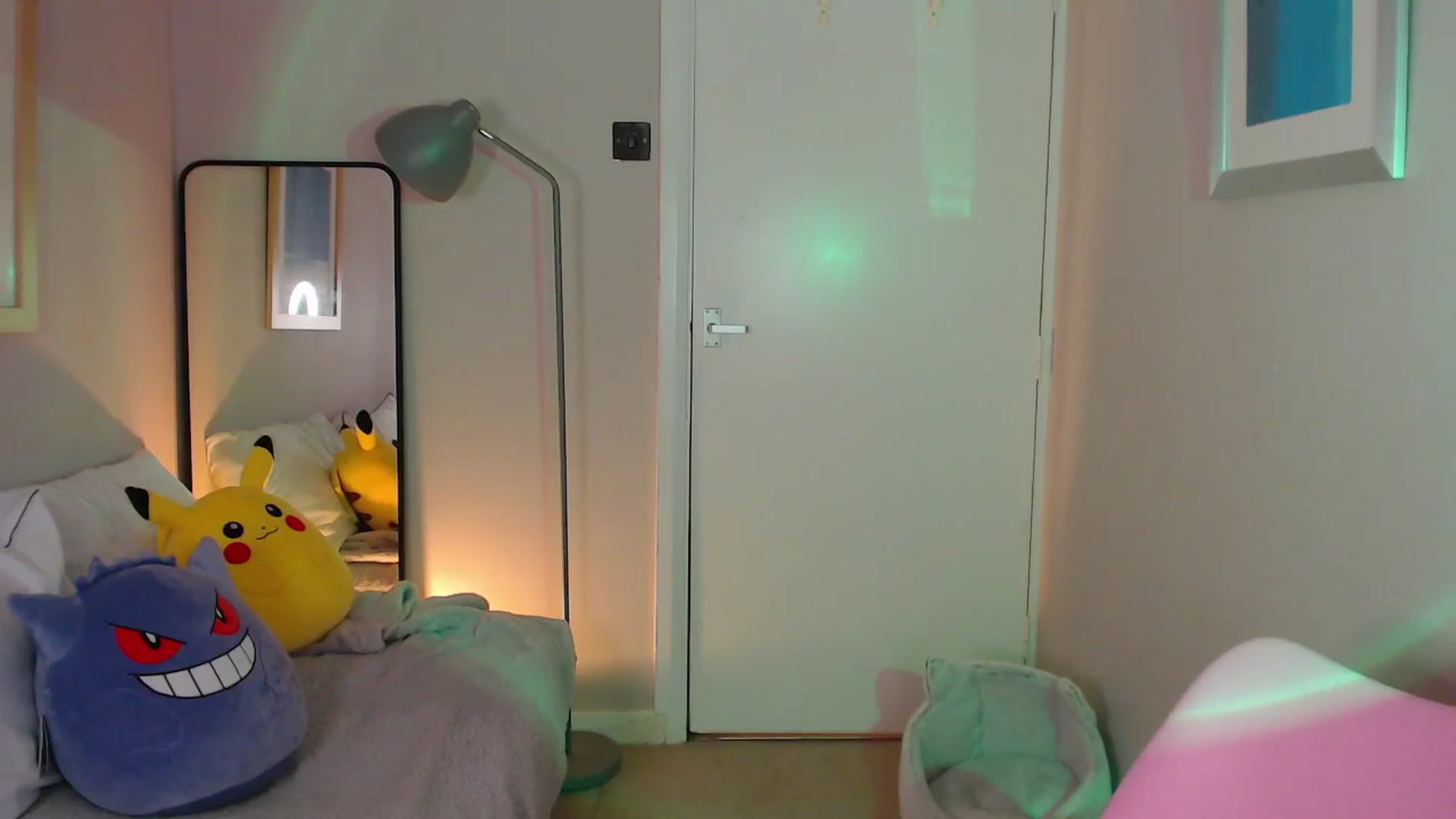 Gallery image thumbnail from AnnAngelx's myfreecams stream on, 03/17/2024, 20:09 image 8 of 20