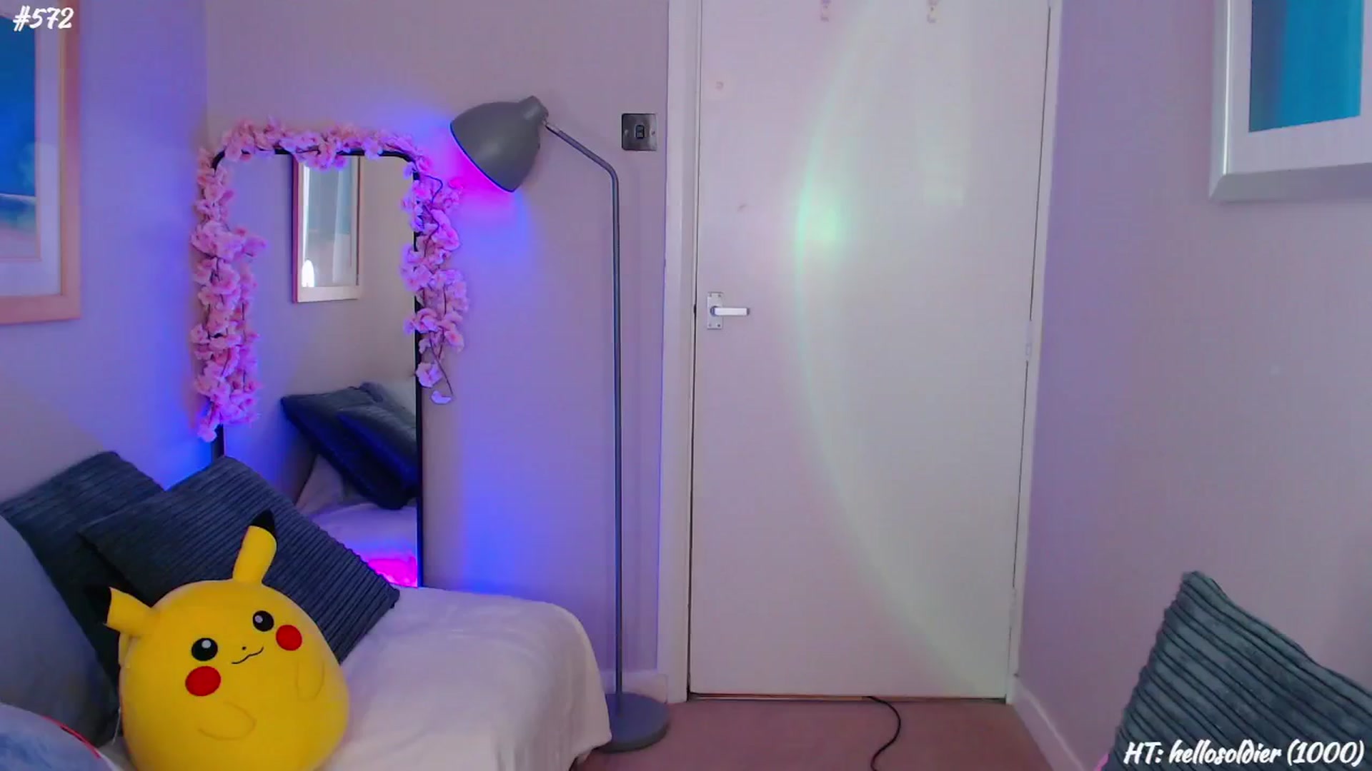 Gallery image thumbnail from AnnAngelx's myfreecams stream on, 04/23/2024, 09:15 image 10 of 20