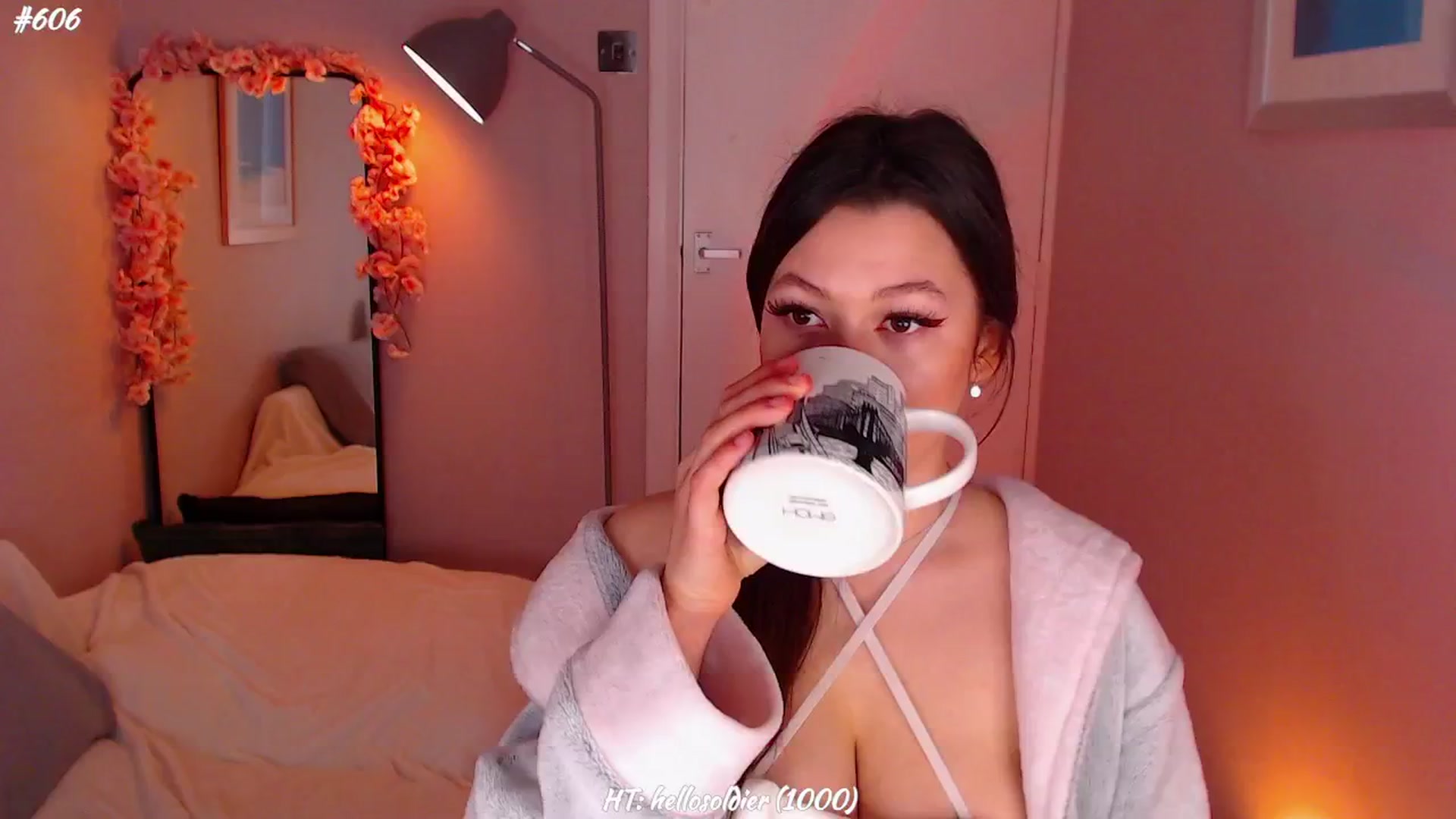 Gallery image thumbnail from AnnAngelx's myfreecams stream on, 04/28/2024, 08:36 image 20 of 20
