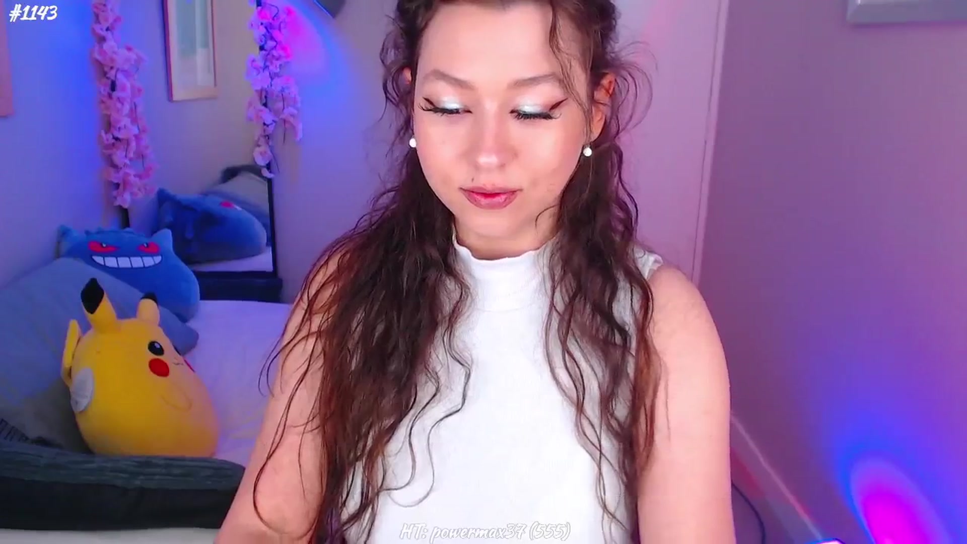 Gallery image thumbnail from AnnAngelx's myfreecams stream on, 05/08/2024, 12:59 image 3 of 20
