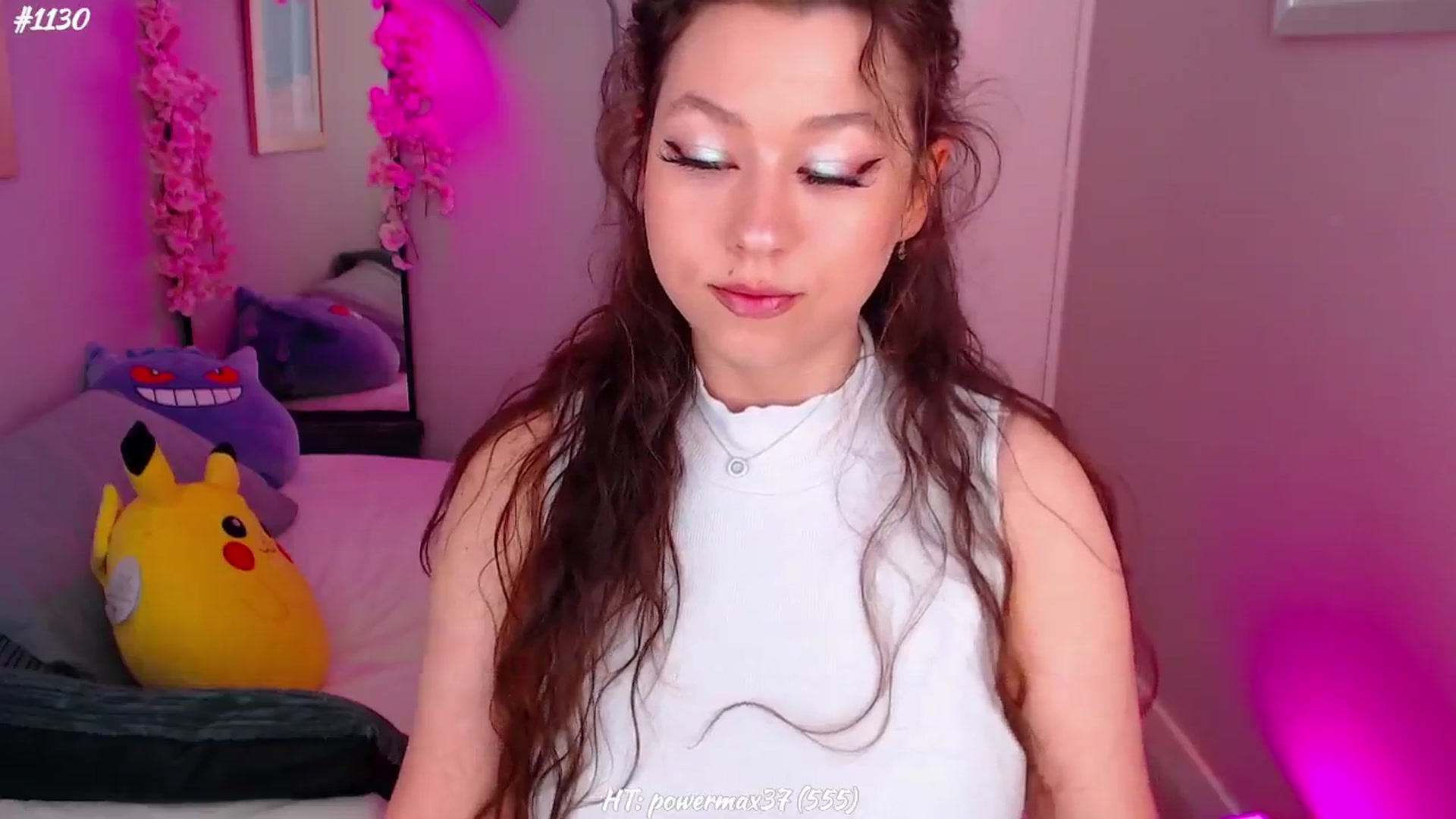 Gallery image thumbnail from AnnAngelx's myfreecams stream on, 05/08/2024, 12:59 image 13 of 20
