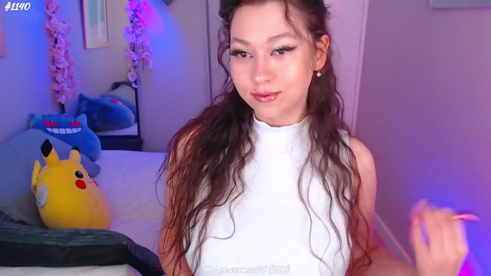 Gallery image thumbnail from AnnAngelx's myfreecams stream on, 05/08/2024, 12:59 image 6 of 20