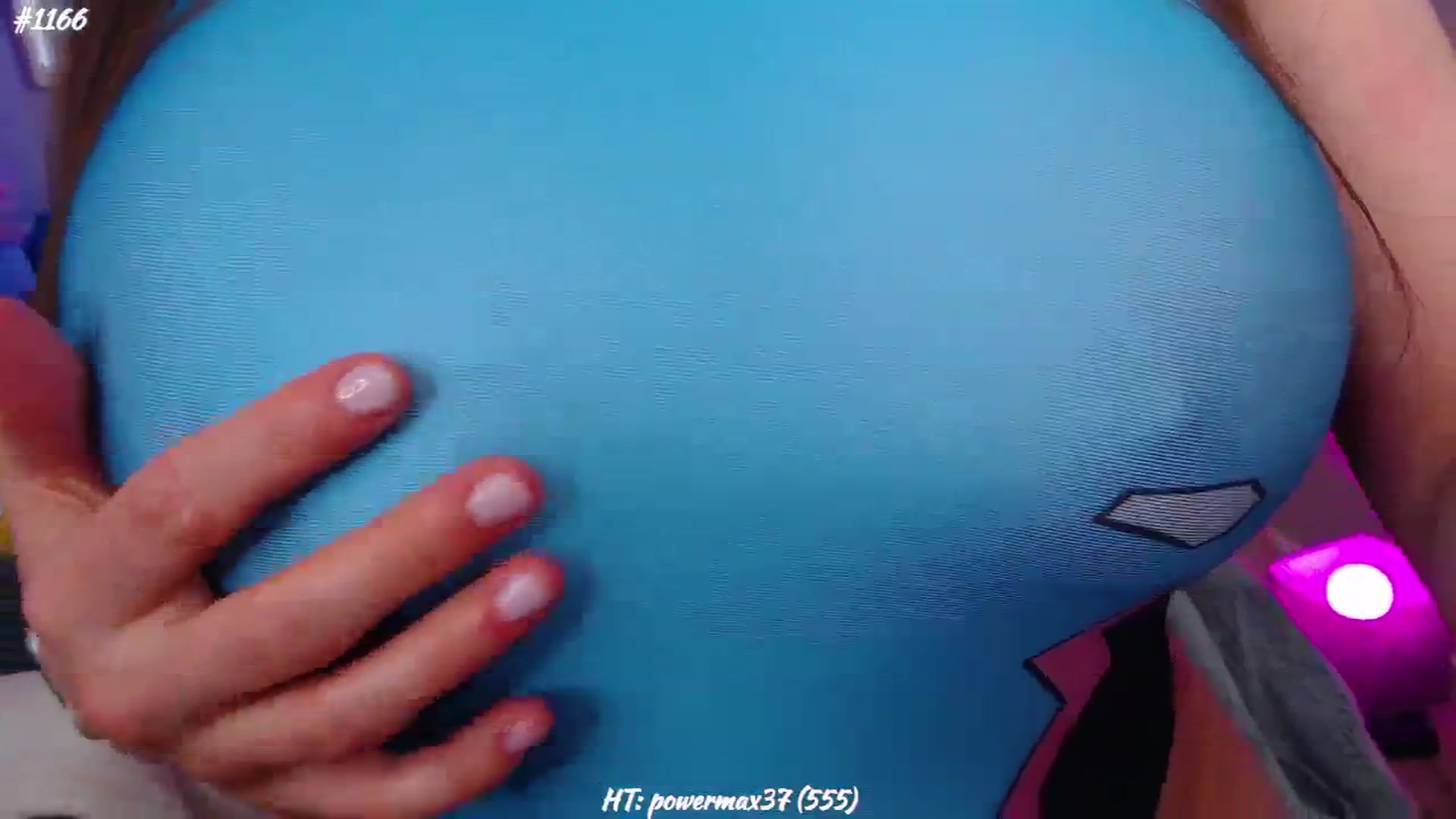 Gallery image thumbnail from AnnAngelx's myfreecams stream on, 05/10/2024, 16:54 image 12 of 20