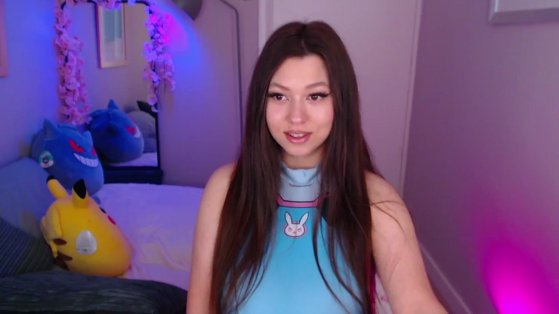 Gallery image thumbnail from AnnAngelx's myfreecams stream on, 05/10/2024, 18:01 image 5 of 20