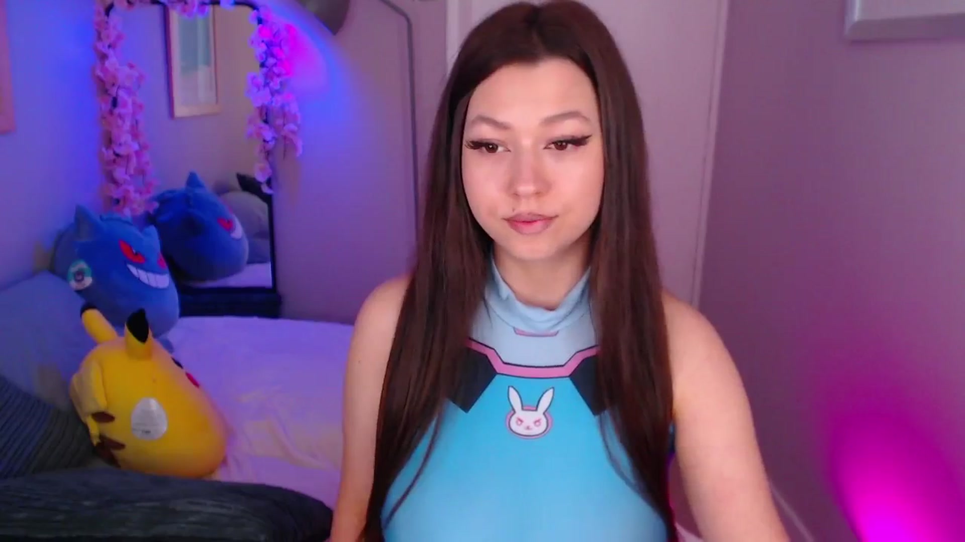 Gallery image thumbnail from AnnAngelx's myfreecams stream on, 05/10/2024, 18:01 image 3 of 20