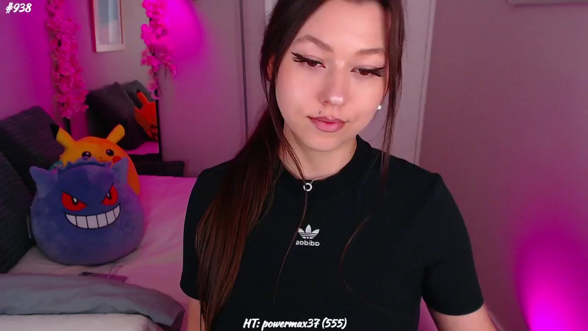 Gallery image thumbnail from AnnAngelx's myfreecams stream on, 05/14/2024, 11:09 image 17 of 20