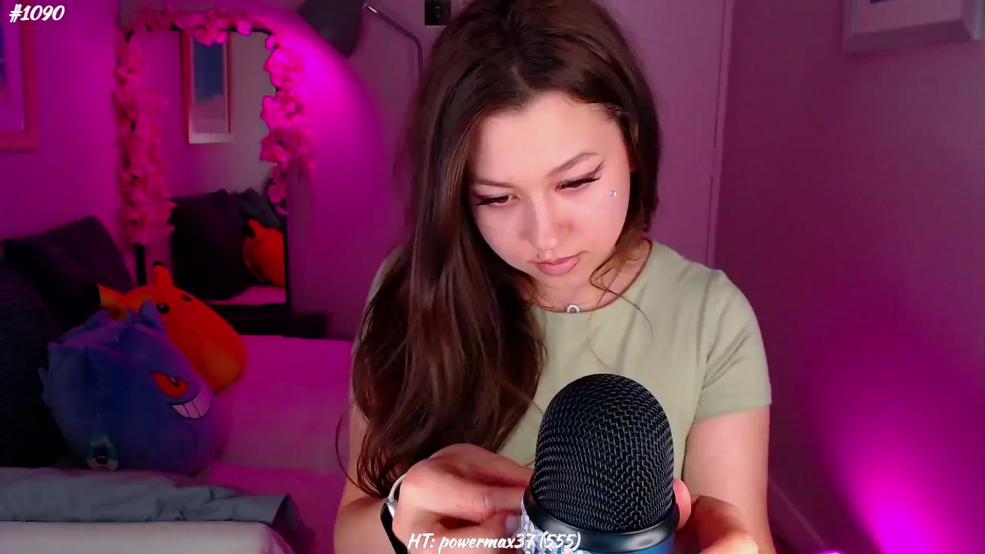 Gallery image thumbnail from AnnAngelx's myfreecams stream on, 05/17/2024, 21:21 image 6 of 20