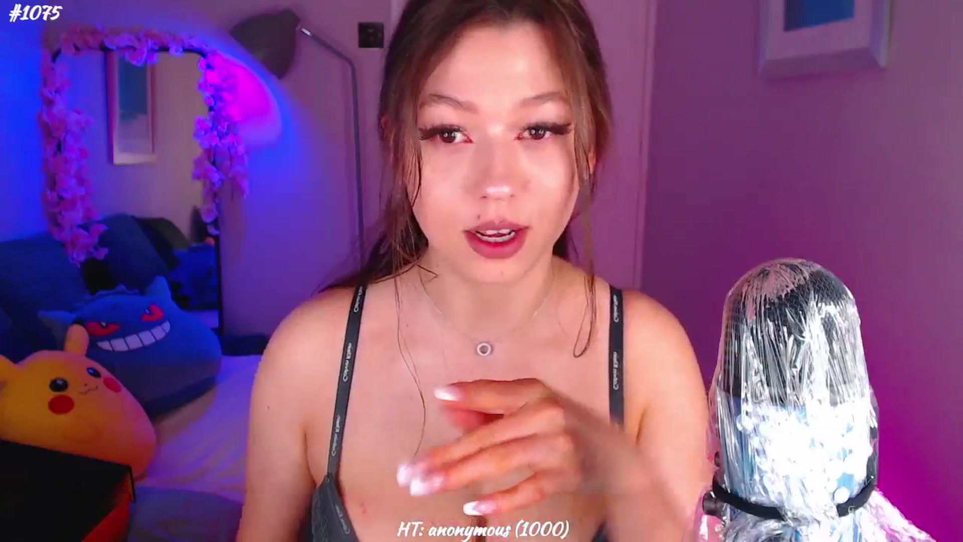 Gallery image thumbnail from AnnAngelx's myfreecams stream on, 05/21/2024, 21:27 image 12 of 20