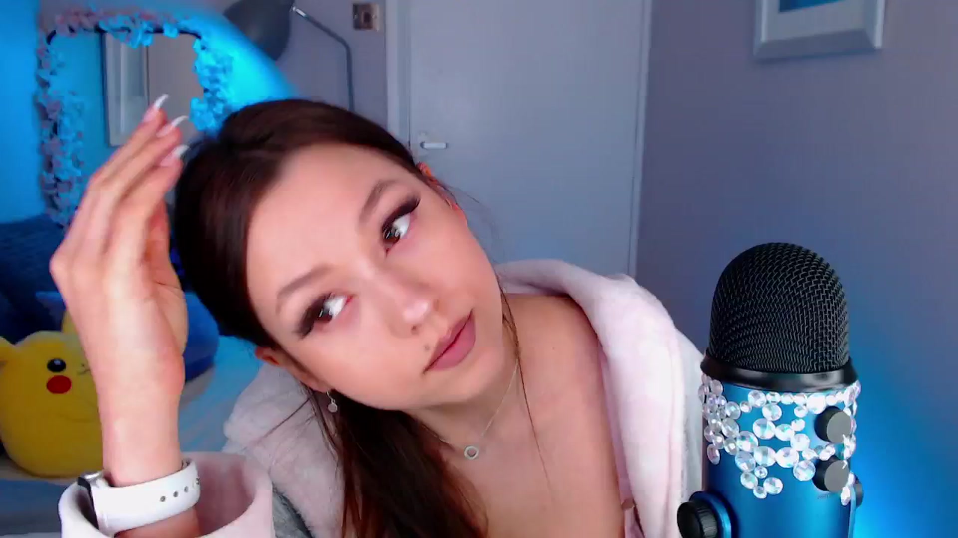 Gallery image thumbnail from AnnAngelx's myfreecams stream on, 05/23/2024, 10:32 image 13 of 20