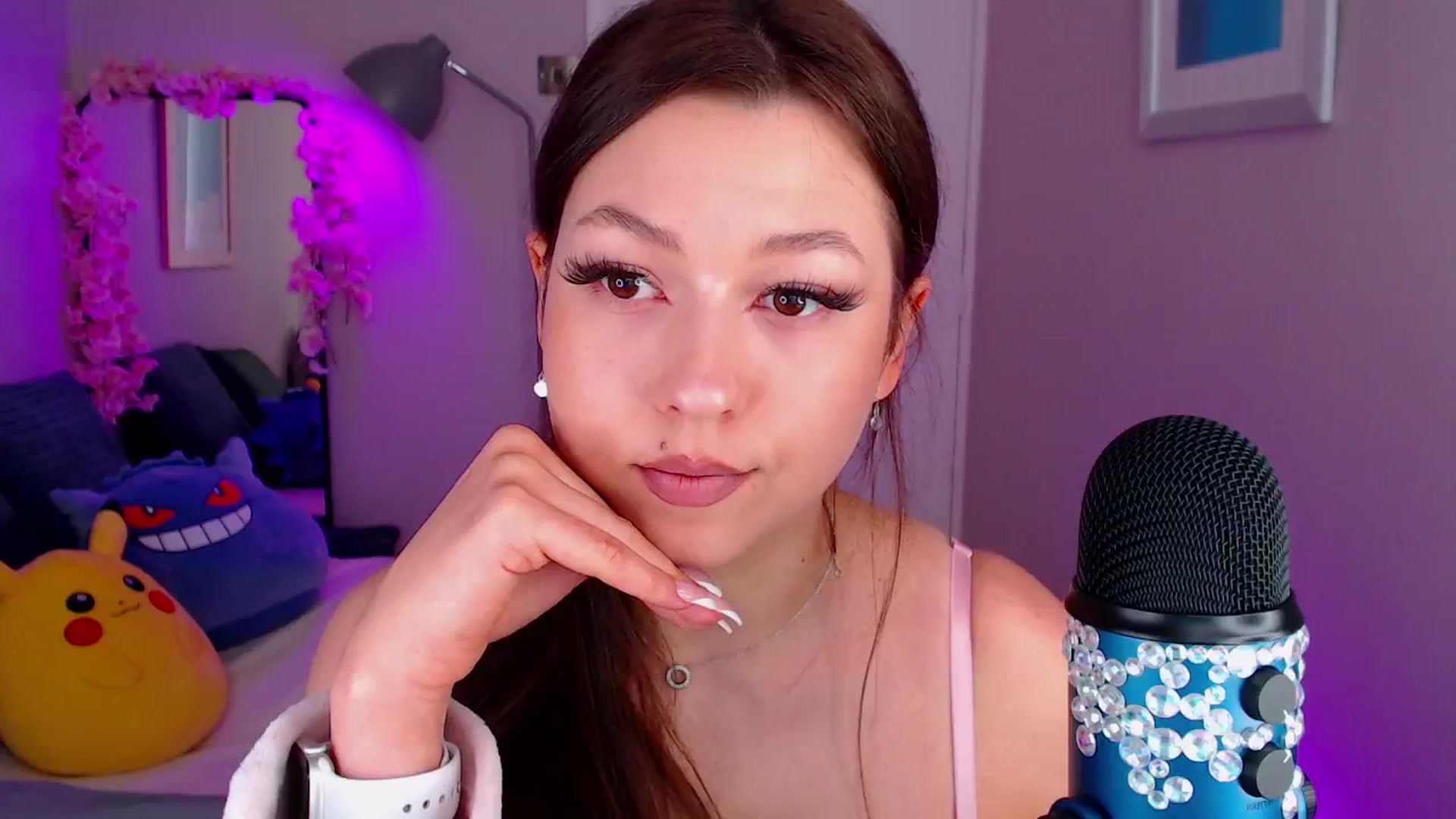 Gallery image thumbnail from AnnAngelx's myfreecams stream on, 05/23/2024, 10:32 image 1 of 20