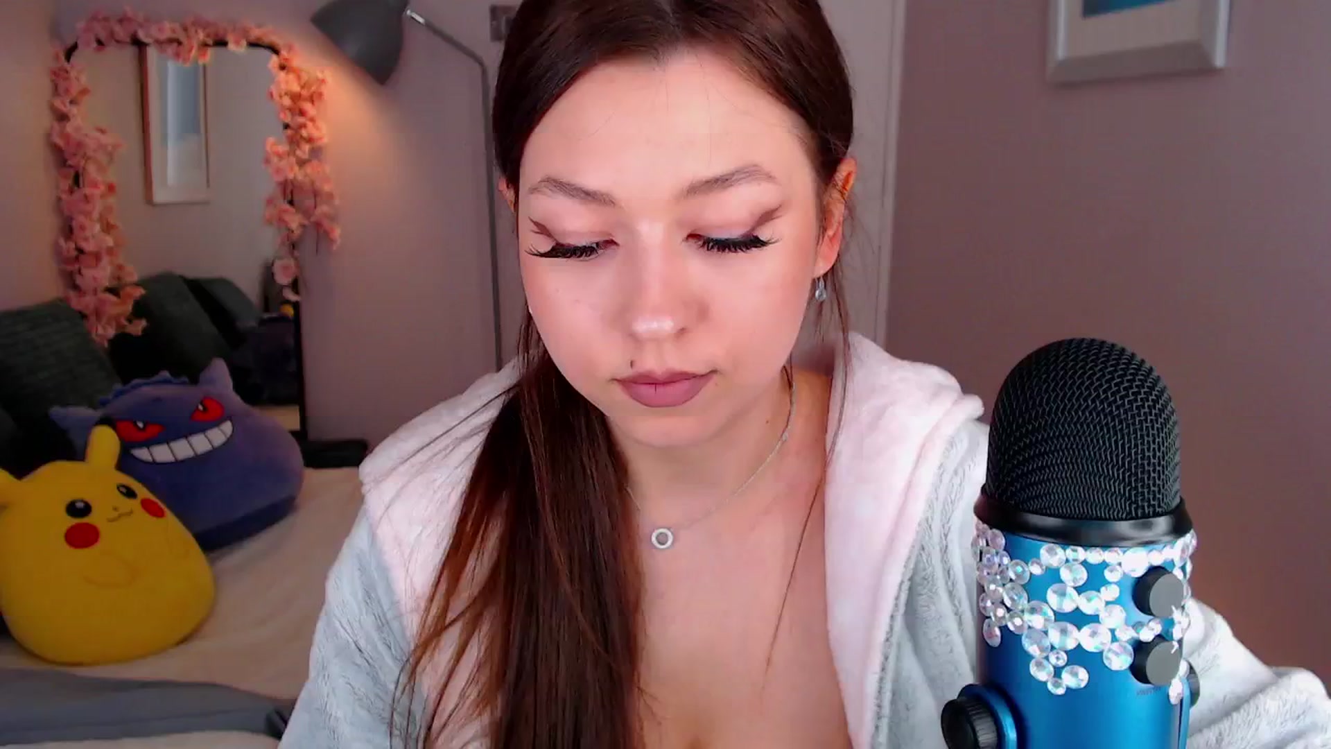 Gallery image thumbnail from AnnAngelx's myfreecams stream on, 05/23/2024, 10:32 image 14 of 20