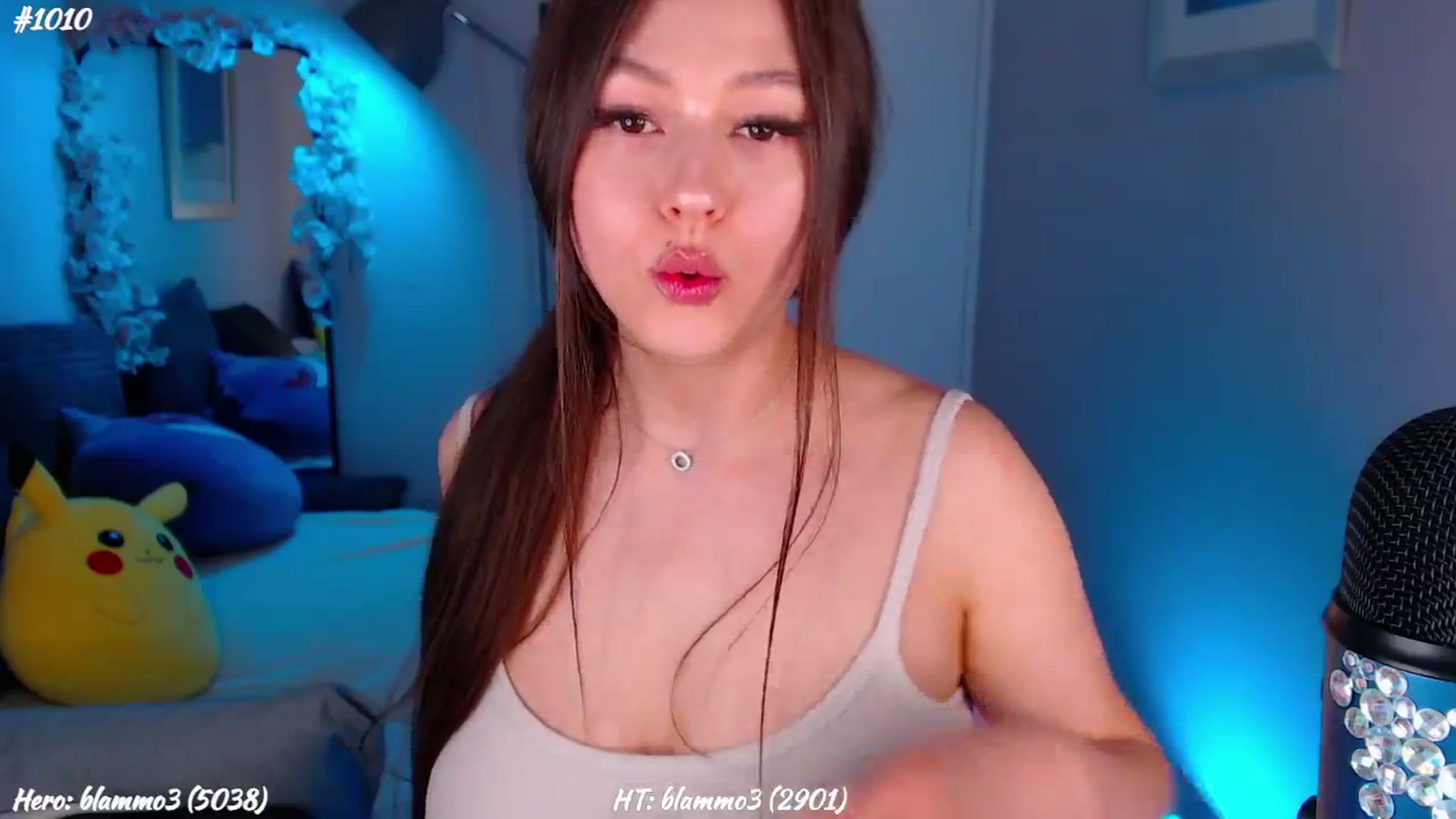 Gallery image thumbnail from AnnAngelx's myfreecams stream on, 05/25/2024, 22:13 image 14 of 20