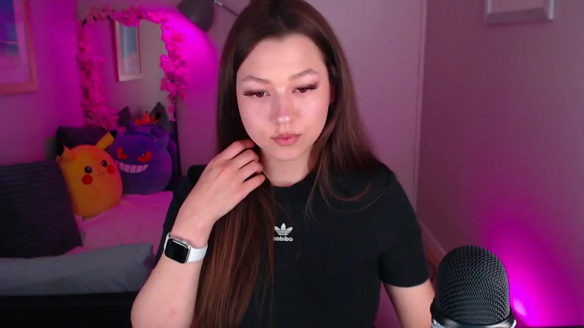 Gallery image thumbnail from AnnAngelx's myfreecams stream on, 06/05/2024, 19:17 image 8 of 20
