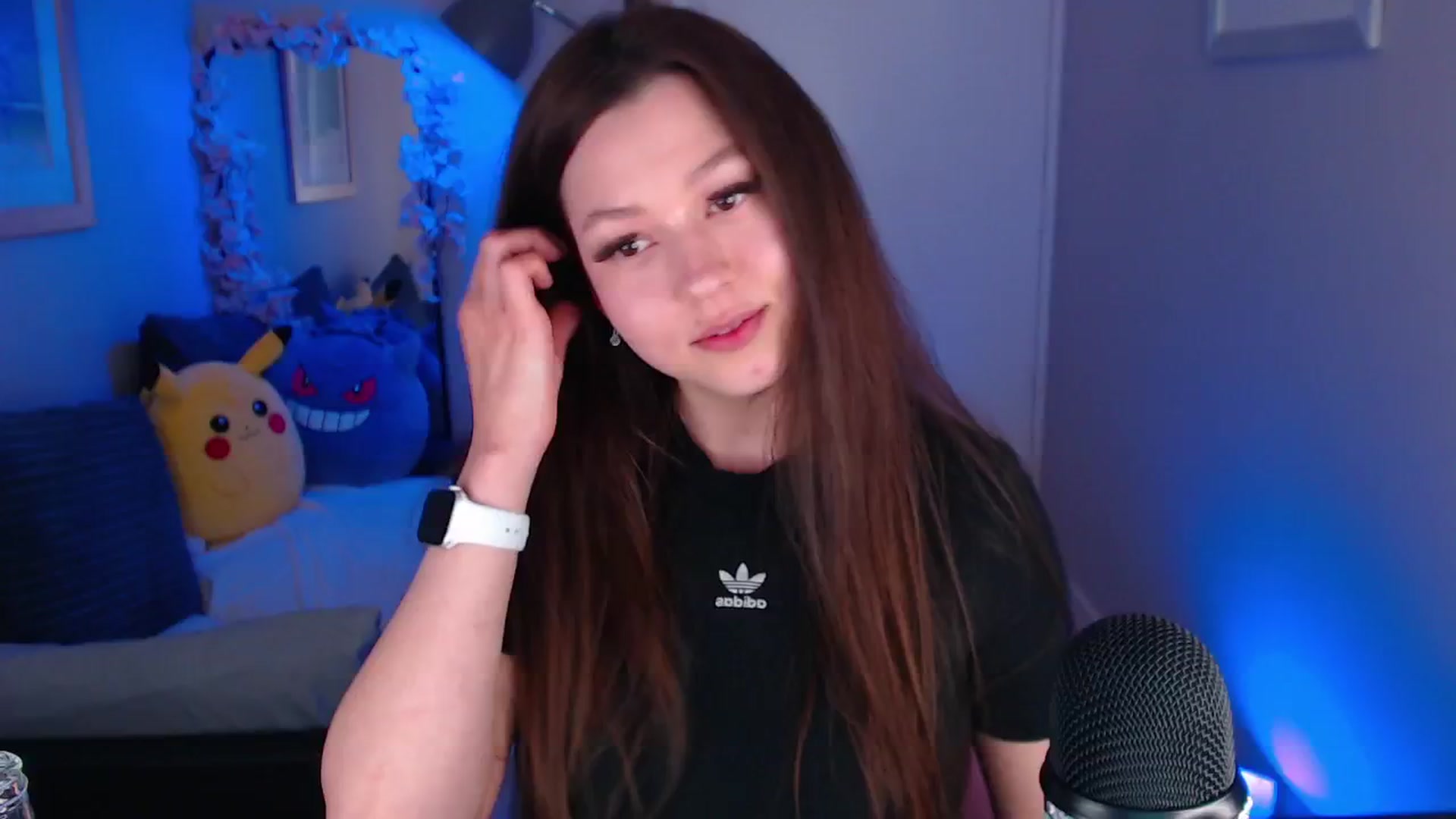 Gallery image thumbnail from AnnAngelx's myfreecams stream on, 06/05/2024, 19:17 image 14 of 20