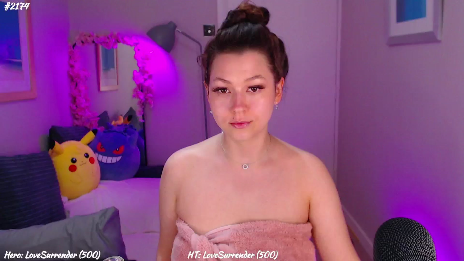 Gallery image thumbnail from AnnAngelx's myfreecams stream on, 06/05/2024, 21:21 image 1 of 20