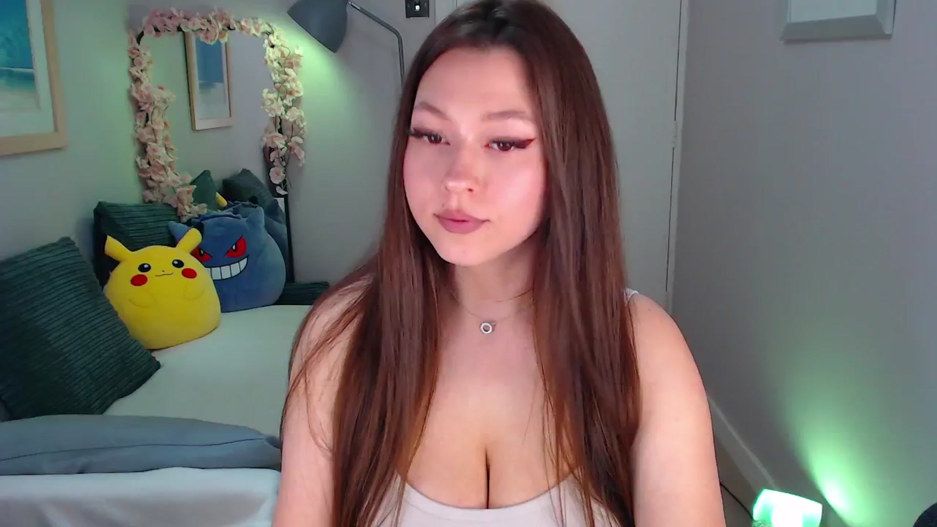 Gallery image thumbnail from AnnAngelx's myfreecams stream on, 06/06/2024, 20:03 image 20 of 20