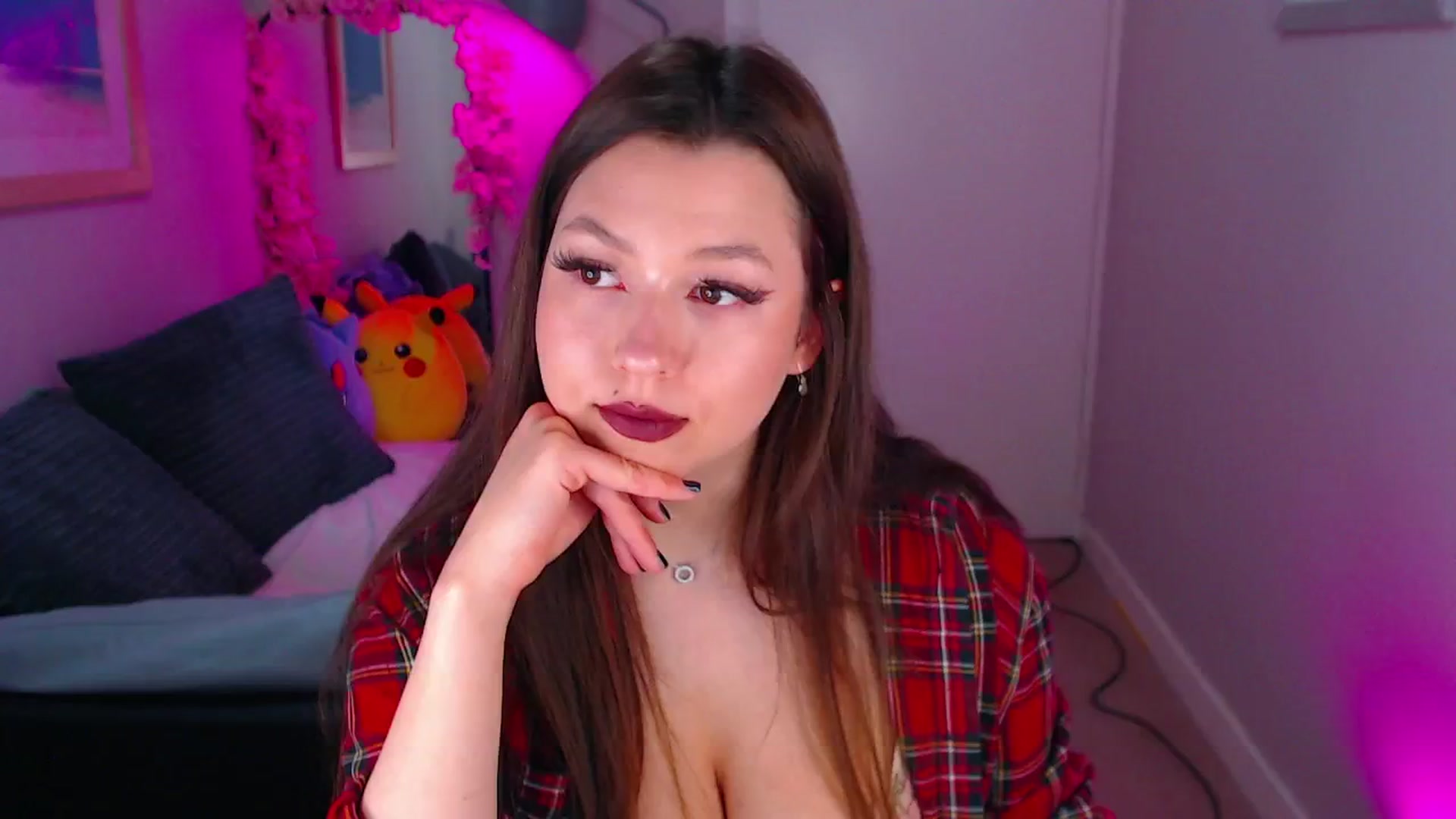 Gallery image thumbnail from AnnAngelx's myfreecams stream on, 06/09/2024, 21:29 image 20 of 20