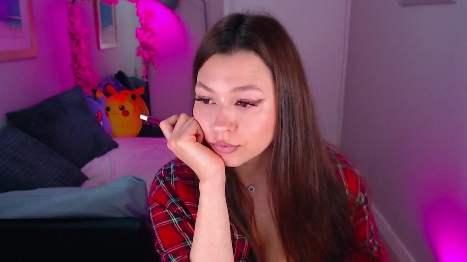 Gallery image thumbnail from AnnAngelx's myfreecams stream on, 06/09/2024, 22:32 image 1 of 20