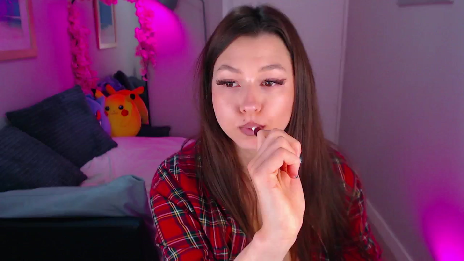 Gallery image thumbnail from AnnAngelx's myfreecams stream on, 06/09/2024, 22:32 image 2 of 20