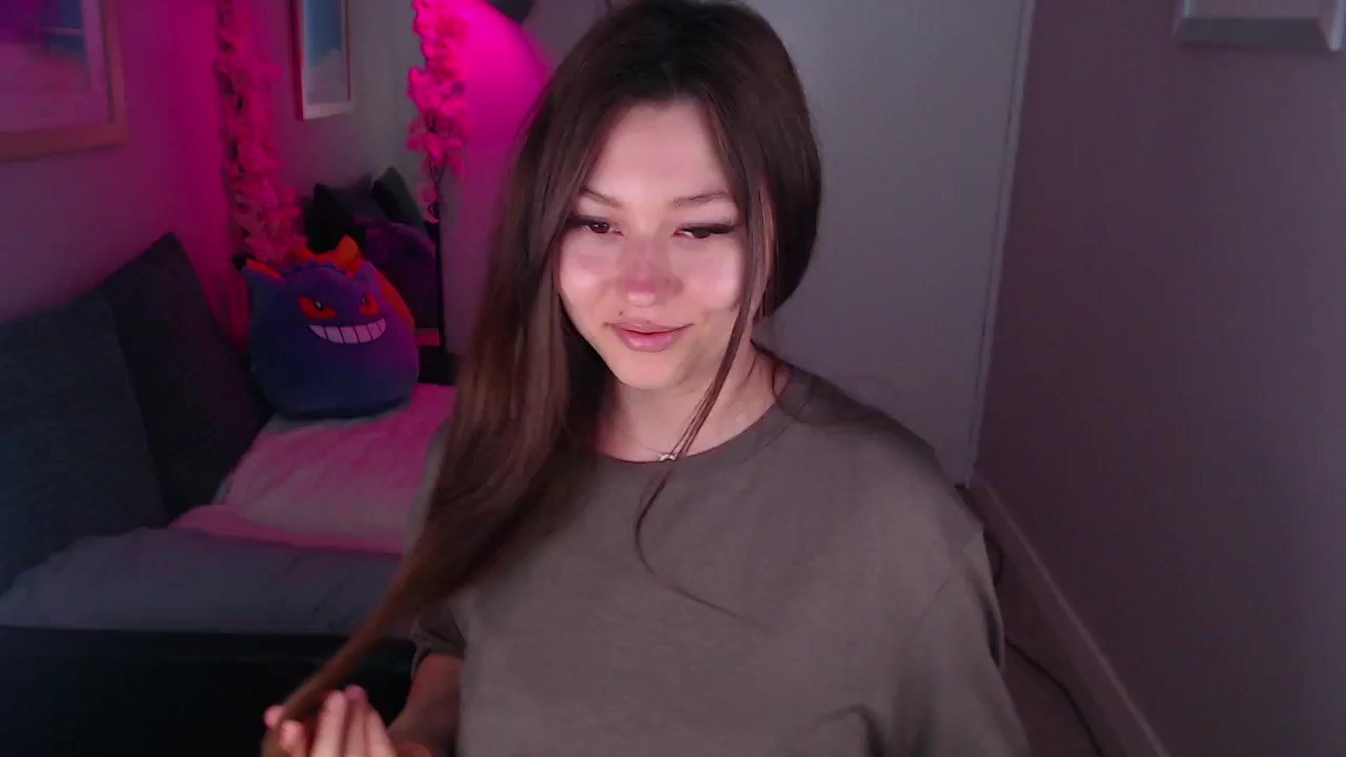 Gallery image thumbnail from AnnAngelx's myfreecams stream on, 06/24/2024, 18:35 image 1 of 20