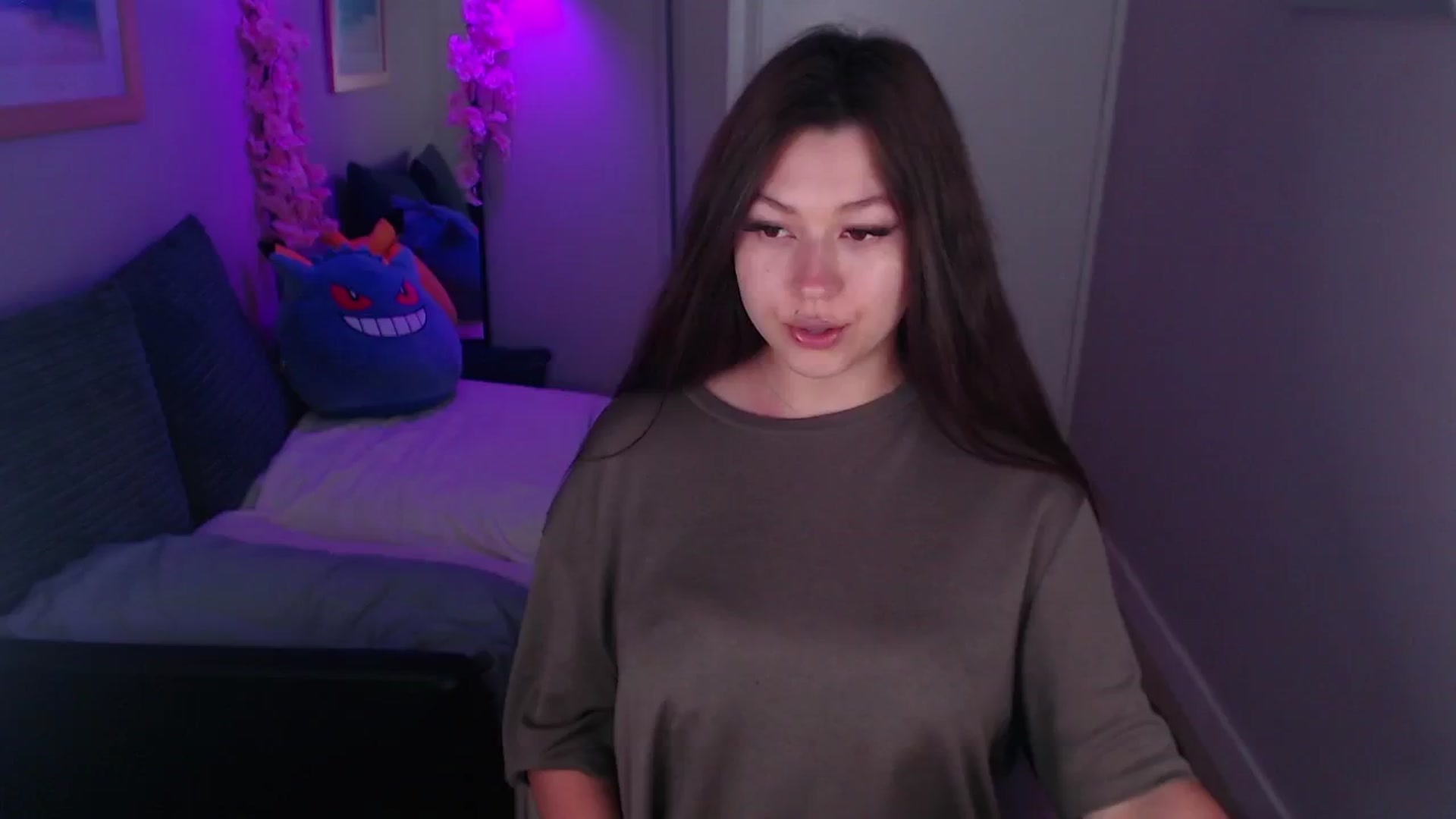 Gallery image thumbnail from AnnAngelx's myfreecams stream on, 06/24/2024, 18:35 image 20 of 20