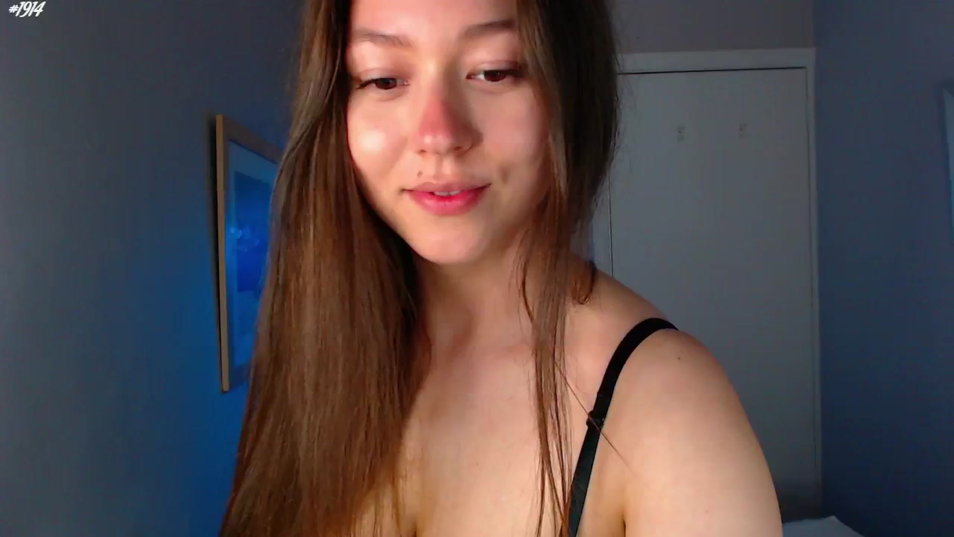 Gallery image thumbnail from AnnAngelx's myfreecams stream on, 08/17/2024, 20:04 image 14 of 20