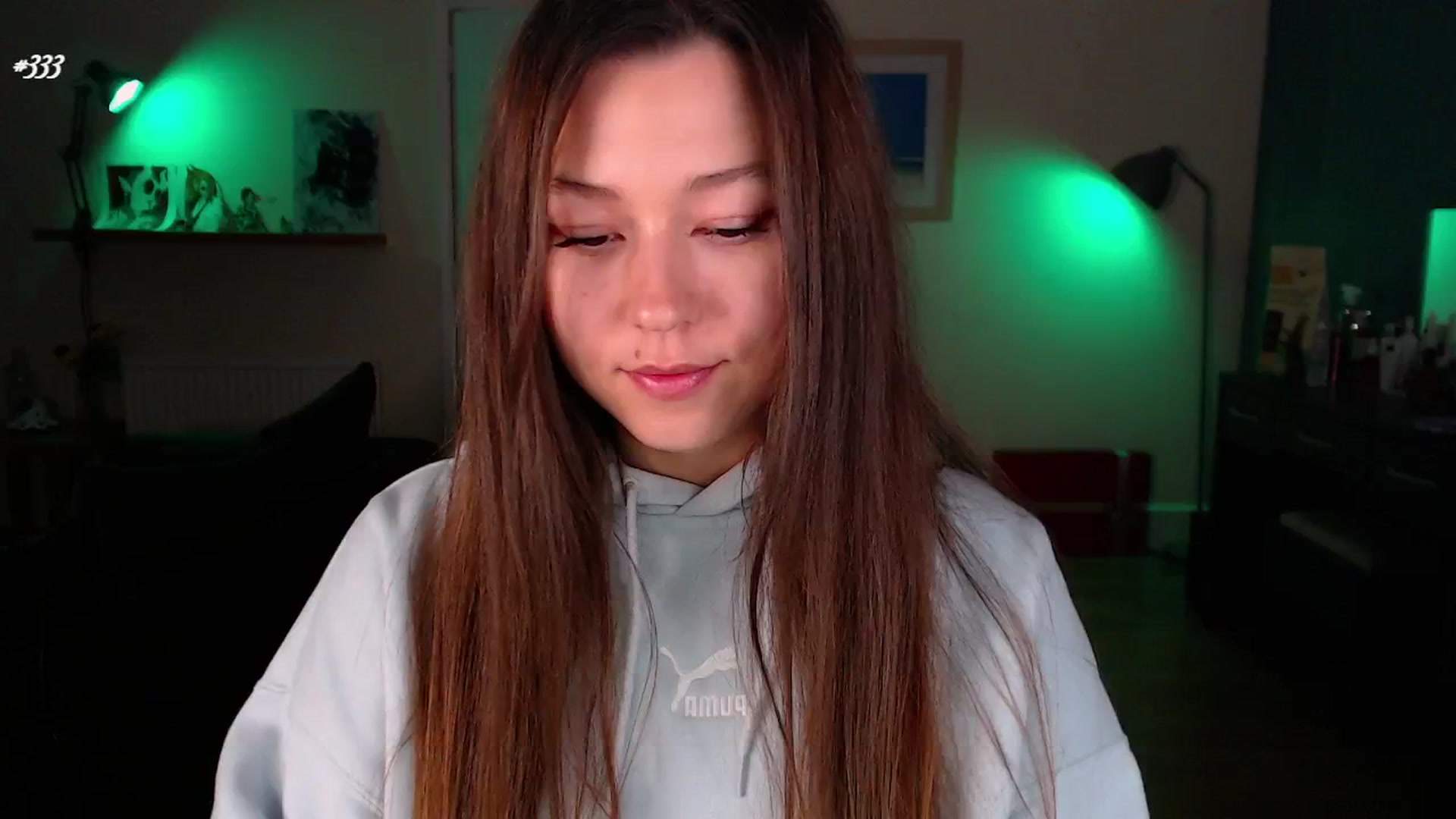 Gallery image thumbnail from AnnAngelx's myfreecams stream on, 09/15/2024, 21:57 image 14 of 20