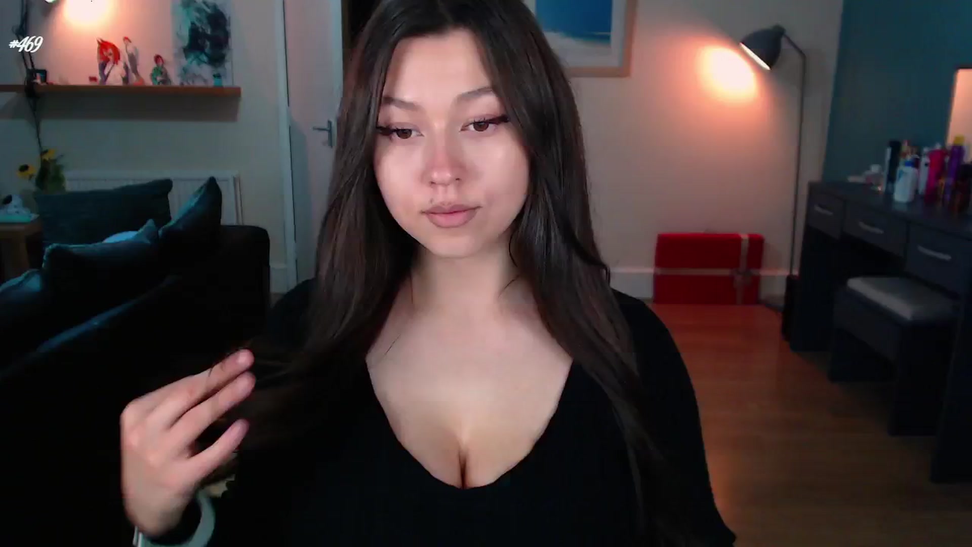 Gallery image thumbnail from AnnAngelx's myfreecams stream on, 09/28/2024, 20:56 image 11 of 20