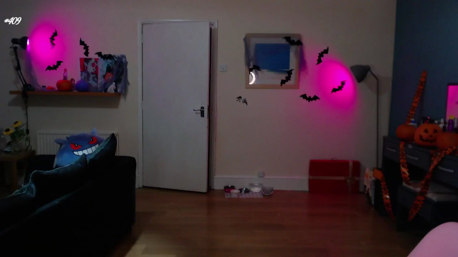 Gallery image thumbnail from AnnAngelx's myfreecams stream on, 10/07/2024, 20:58 image 13 of 20
