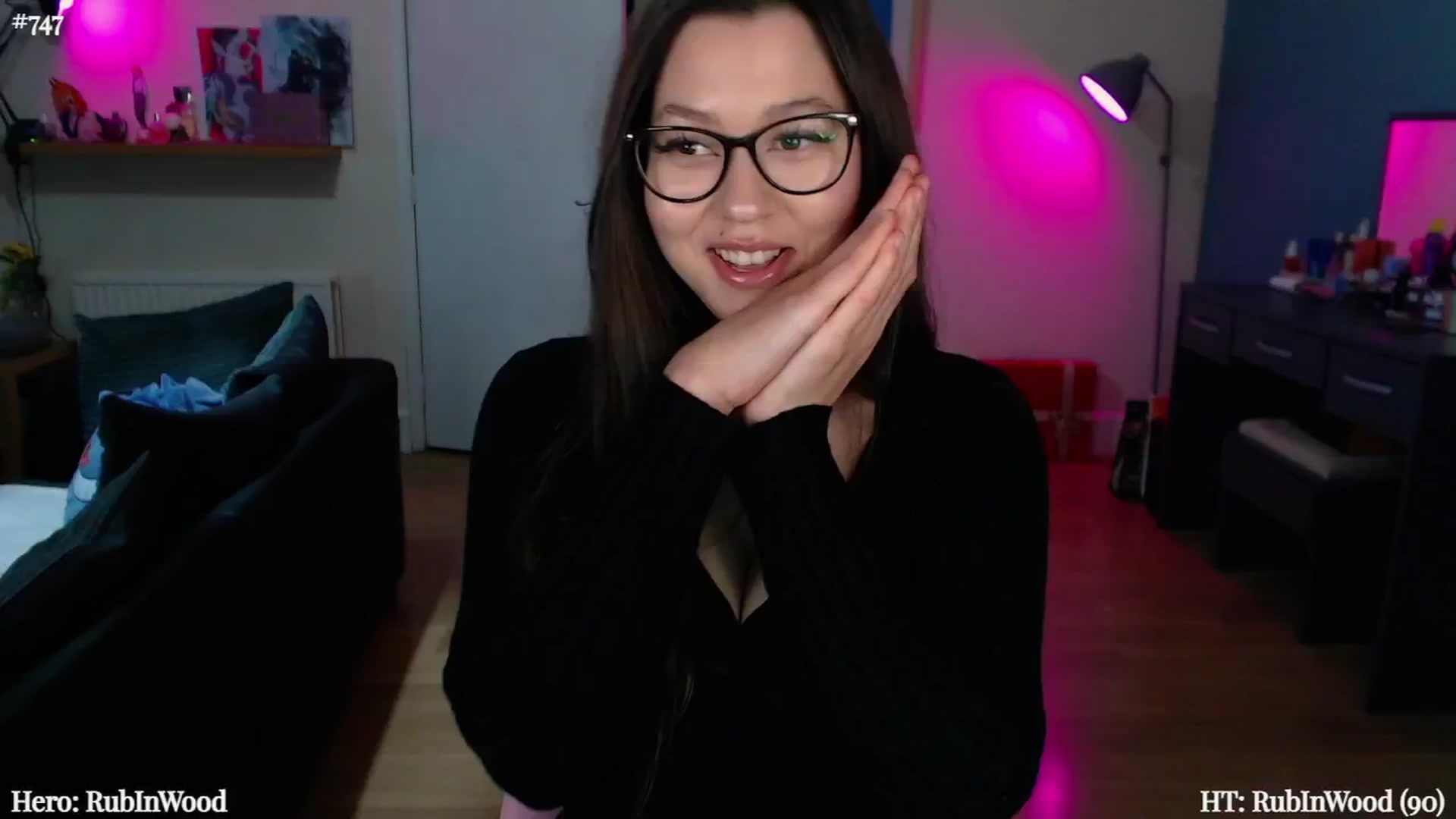 Gallery image thumbnail from AnnAngelx's myfreecams stream on, 11/15/2024, 22:16 image 11 of 20