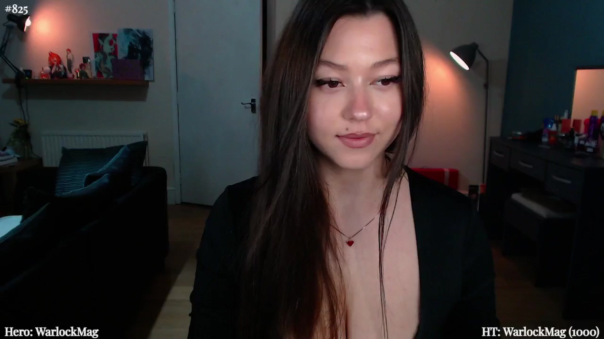 Gallery image thumbnail from AnnAngelx's myfreecams stream on, 11/19/2024, 17:43 image 17 of 20