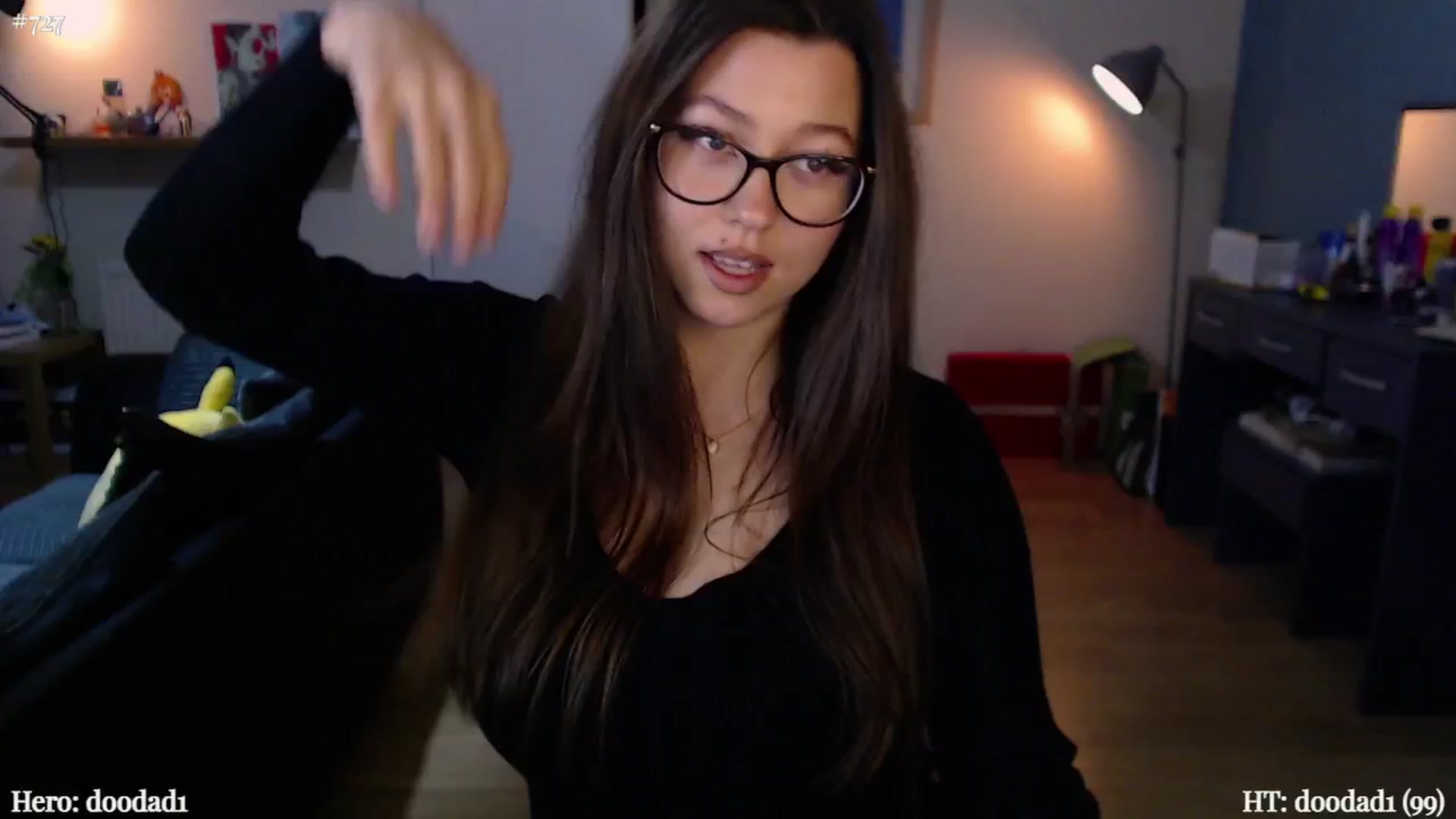 Gallery image thumbnail from AnnAngelx's myfreecams stream on, 11/28/2024, 21:31 image 6 of 20