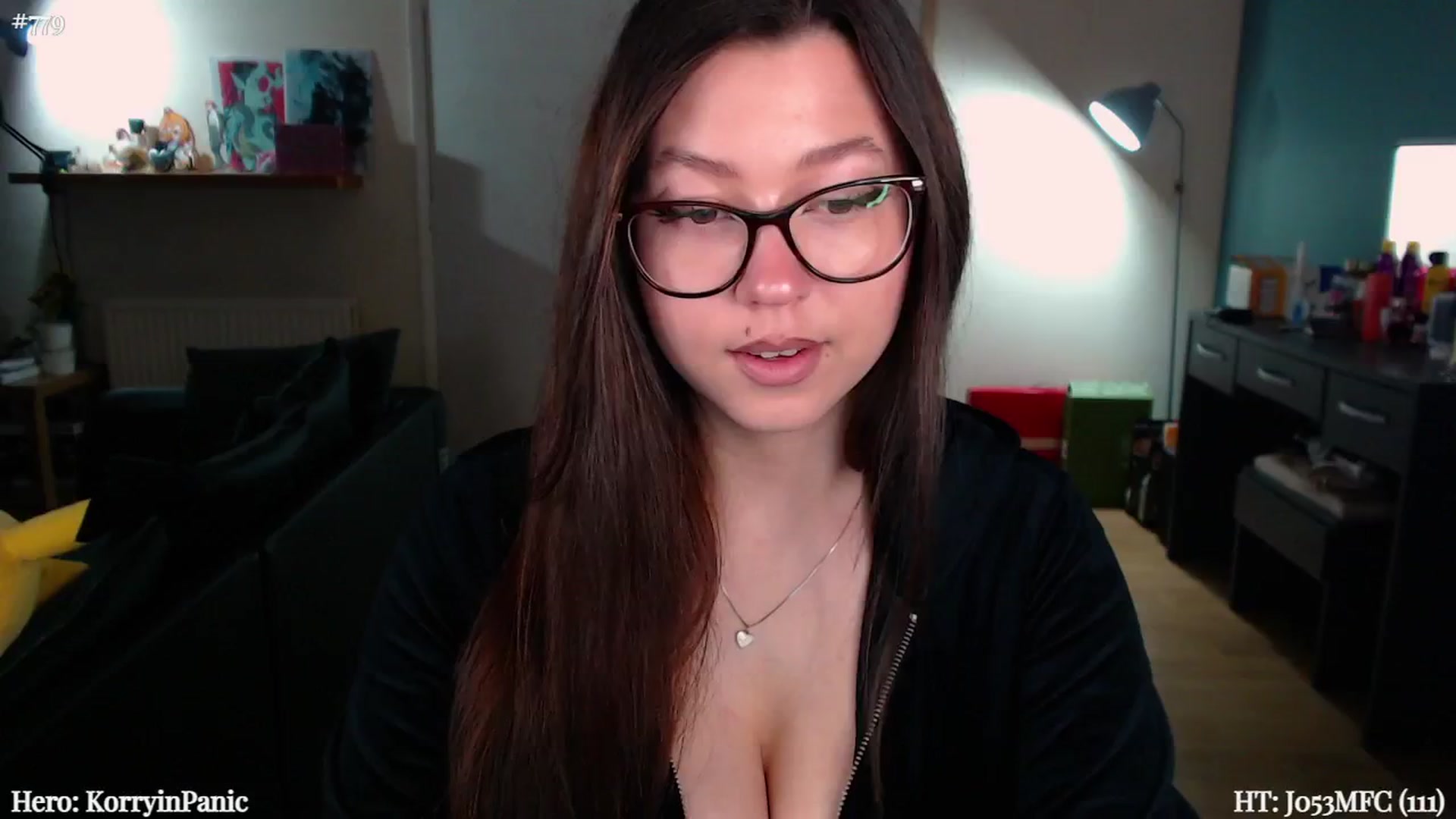 Gallery image thumbnail from AnnAngelx's myfreecams stream on, 11/30/2024, 22:09 image 10 of 20
